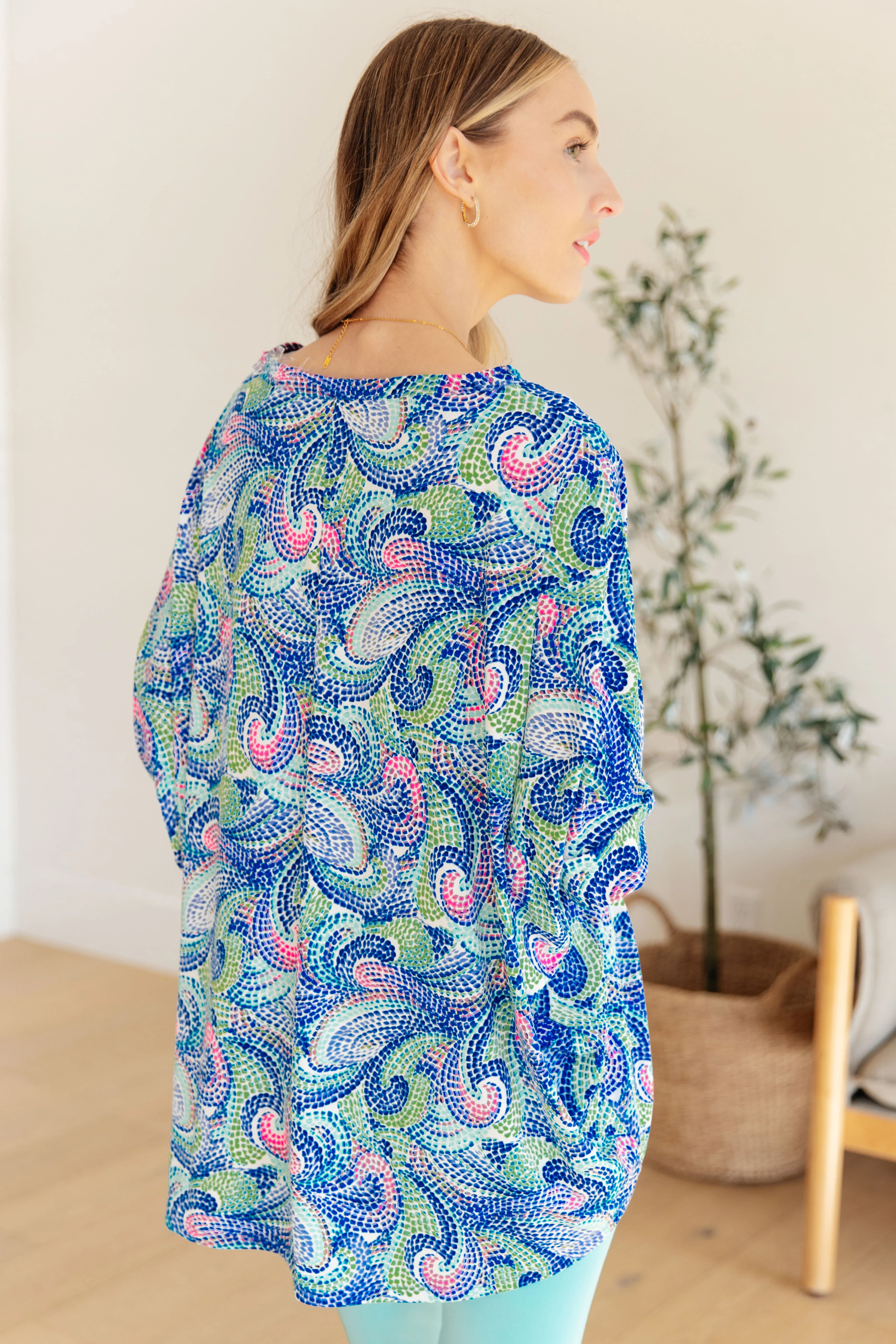 Essential Blouse in Painted Blue Mix - 3/22/2024 - Image 10