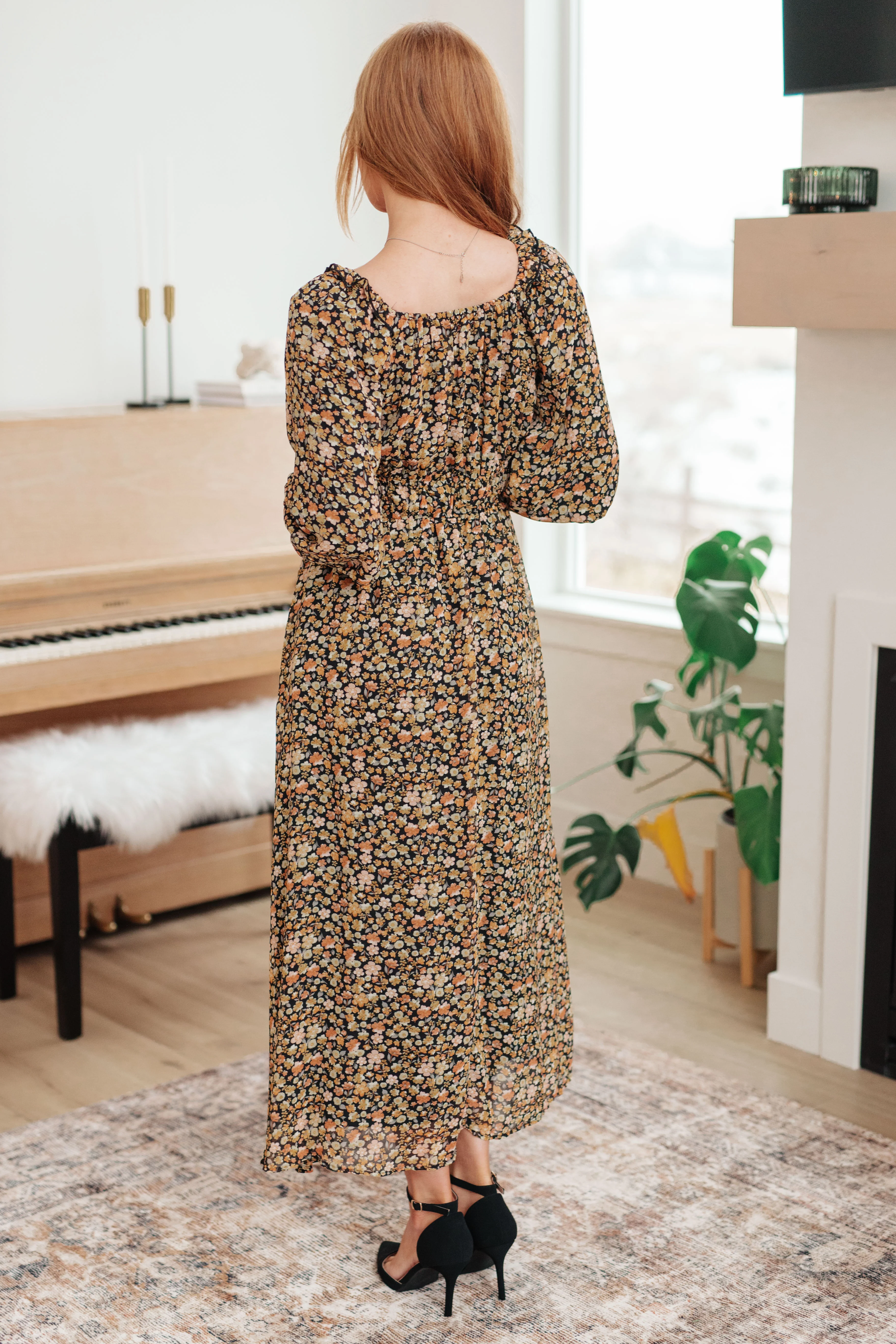 Ever So Briefly Floral Maxi Dress - 9/25/2025 - Image 9