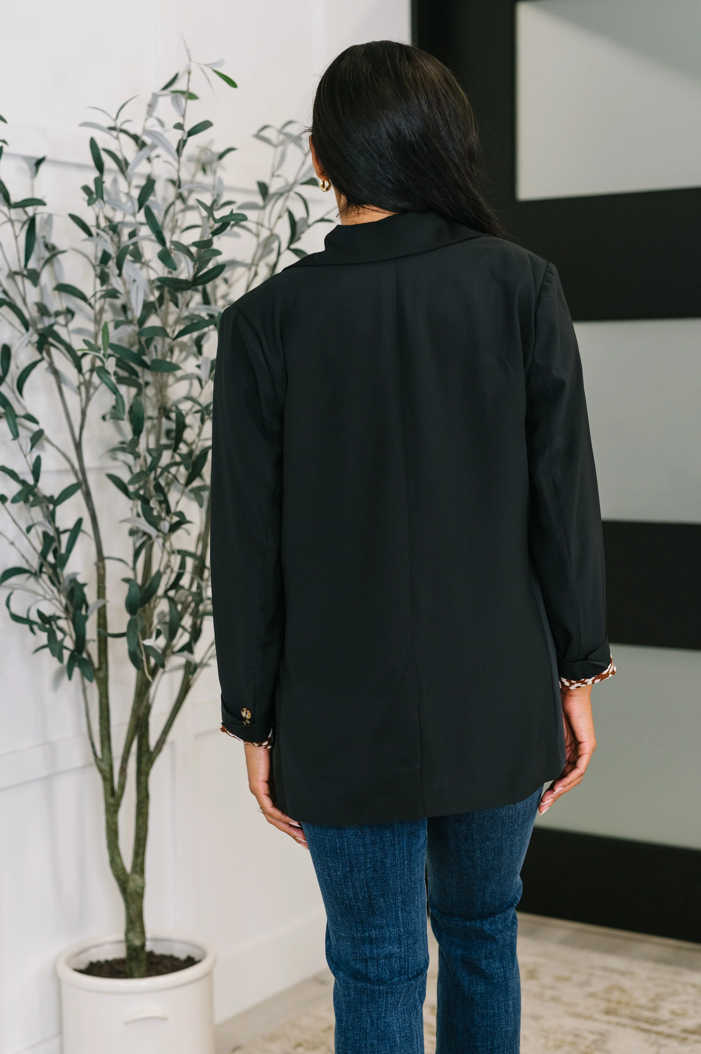 Every Day Blazer in Black - 10/13/2025 - Image 10