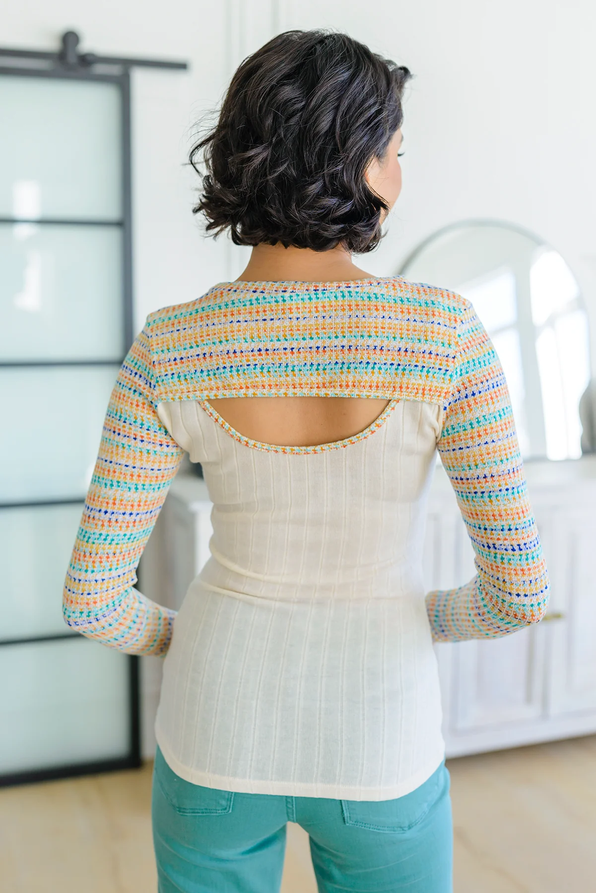 Evidently Extra Peekaboo Cut Out Top - 4/4/2023 - Image 10