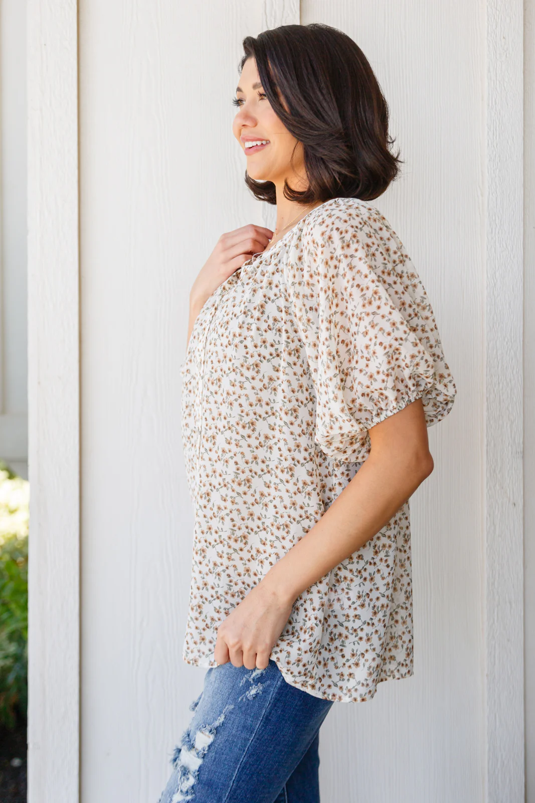 Fancy Me Floral Button Down - 8/4/2023 - Image 9