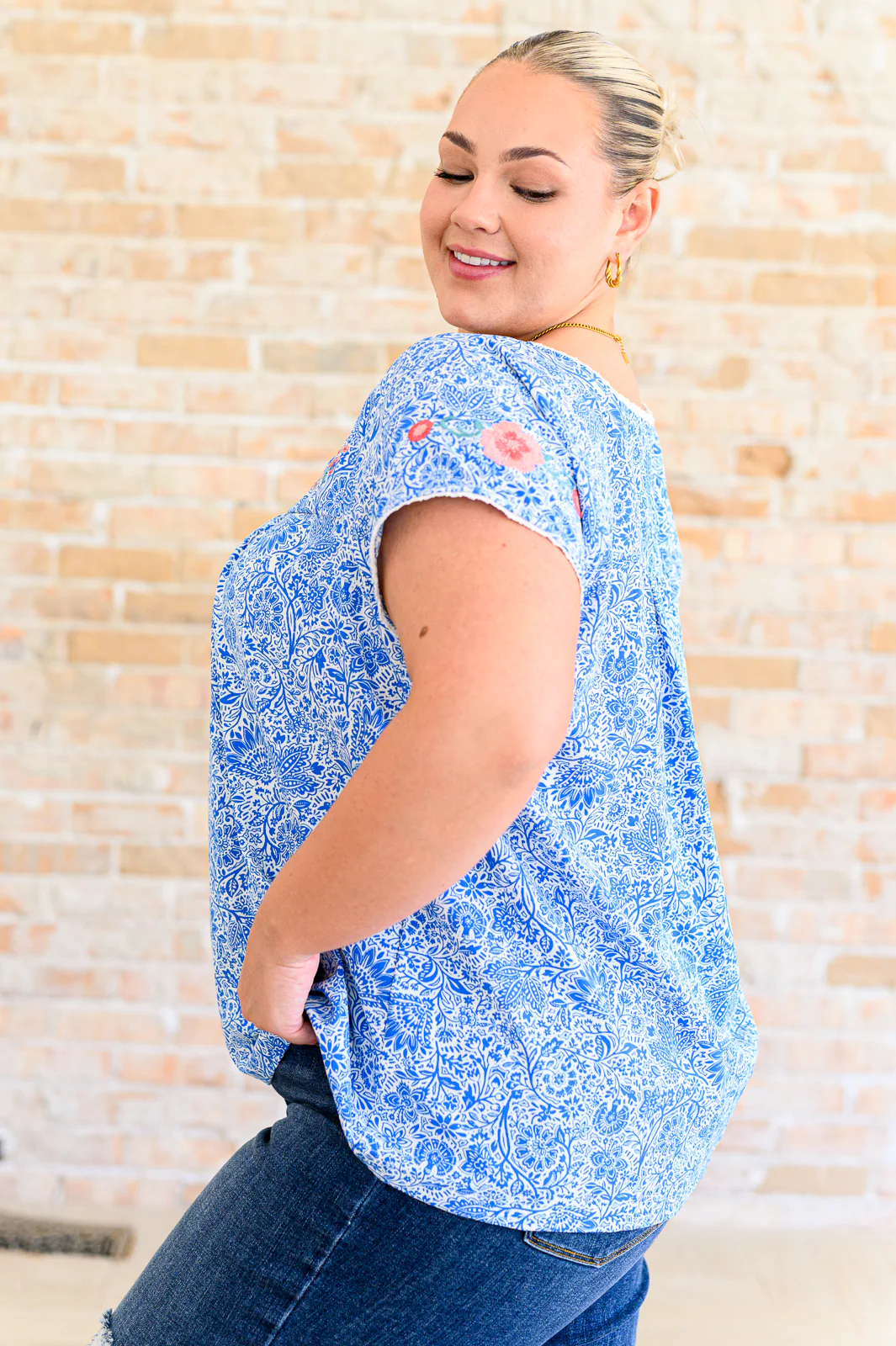 Floral Goals Blouse in Royal - 6/14/2024 - Image 3