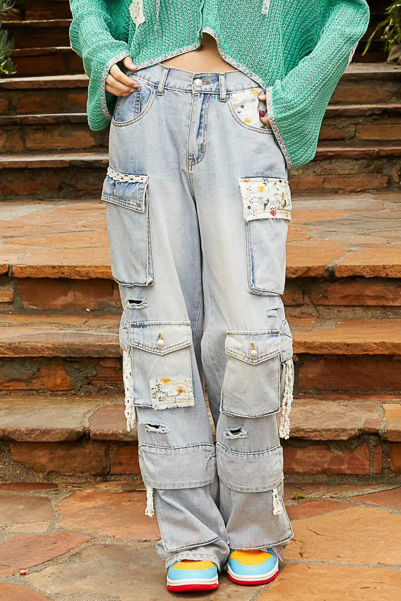 Floral Patches Multi Pockets Cargo Pants - Image 3