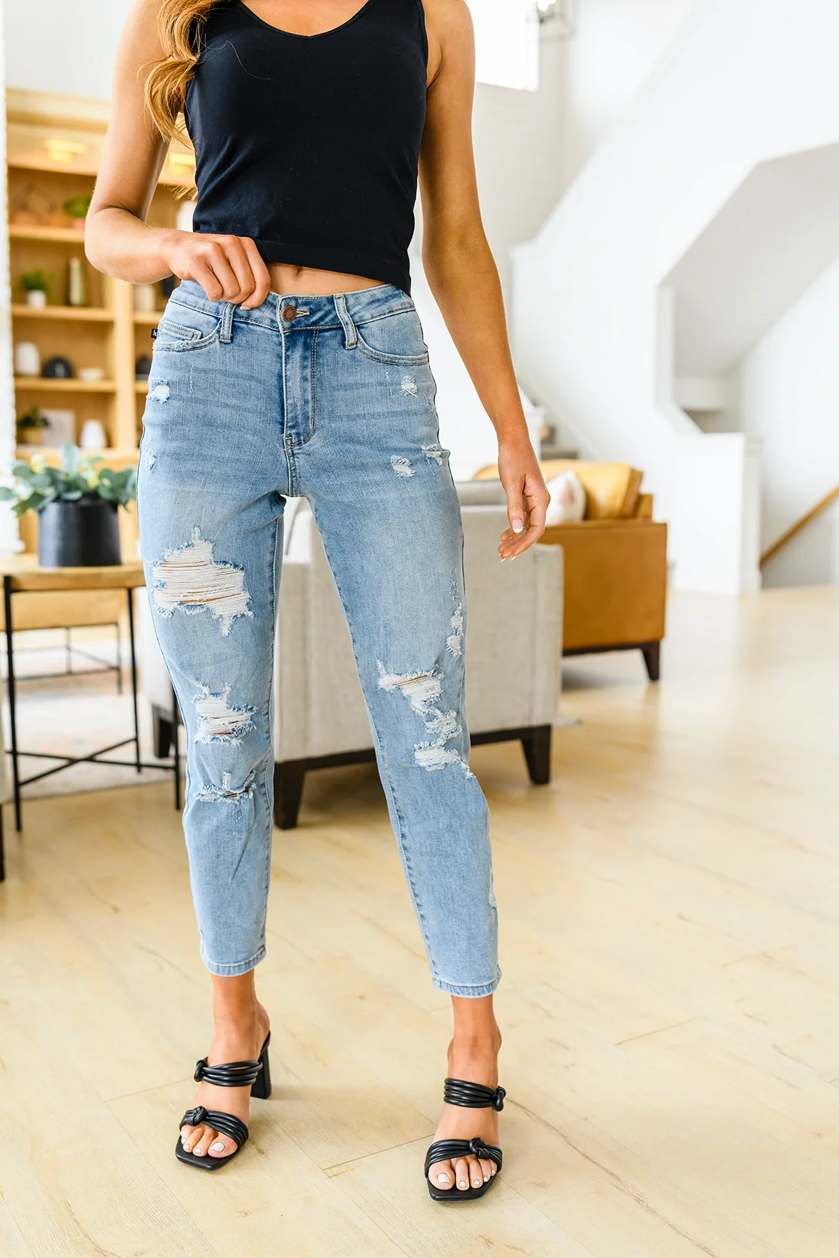 Florence High Waist Destroyed Boyfriend Jeans - 6/28/2022 - Image 8