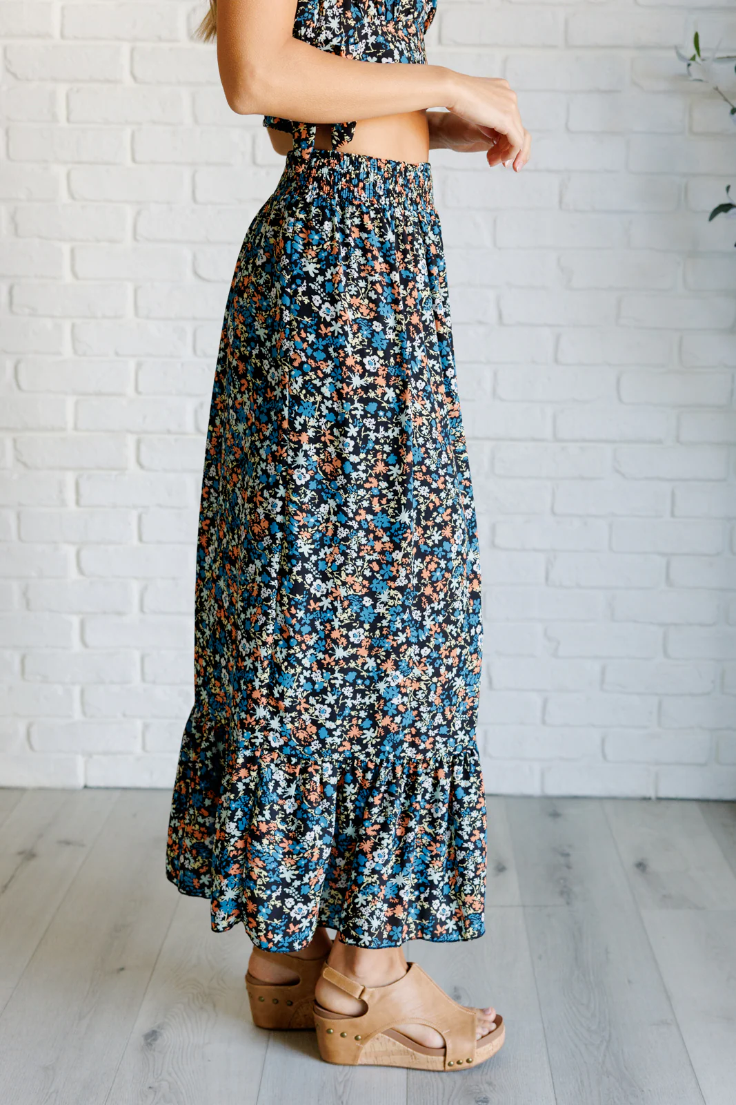 Flutter of Florals V-Neck Crop and Skirt Set - 7/7/2025 - Image 13