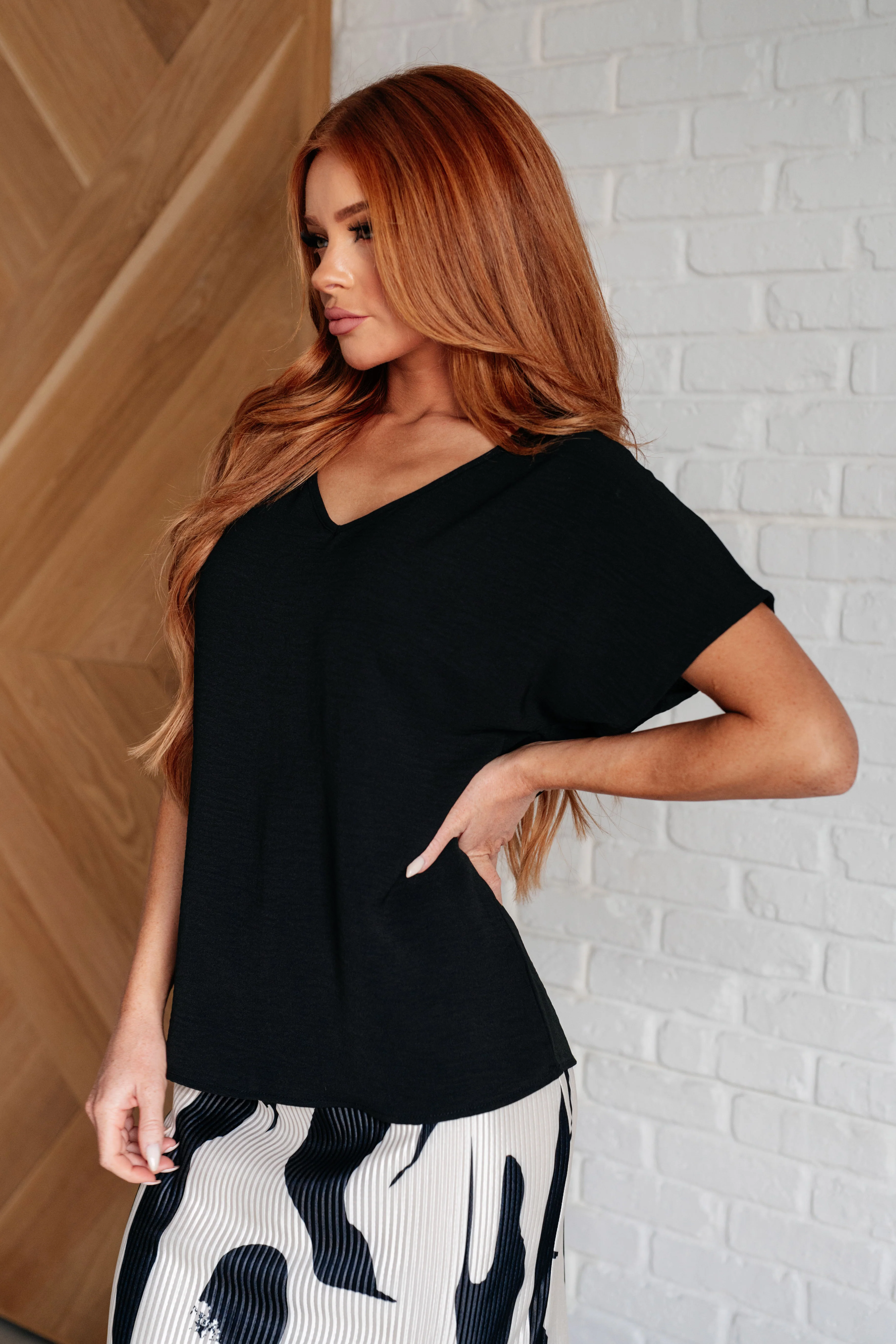 Frequently Asked Questions V-Neck Top in Black - 4/3/2025 - Image 5