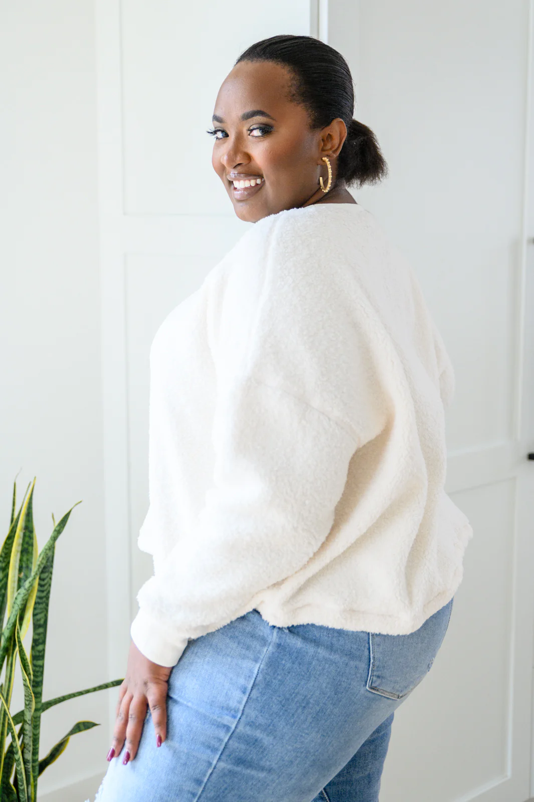 Fuzzy Cuddles Sweater in Off White - 12/20/2022 - Image 3