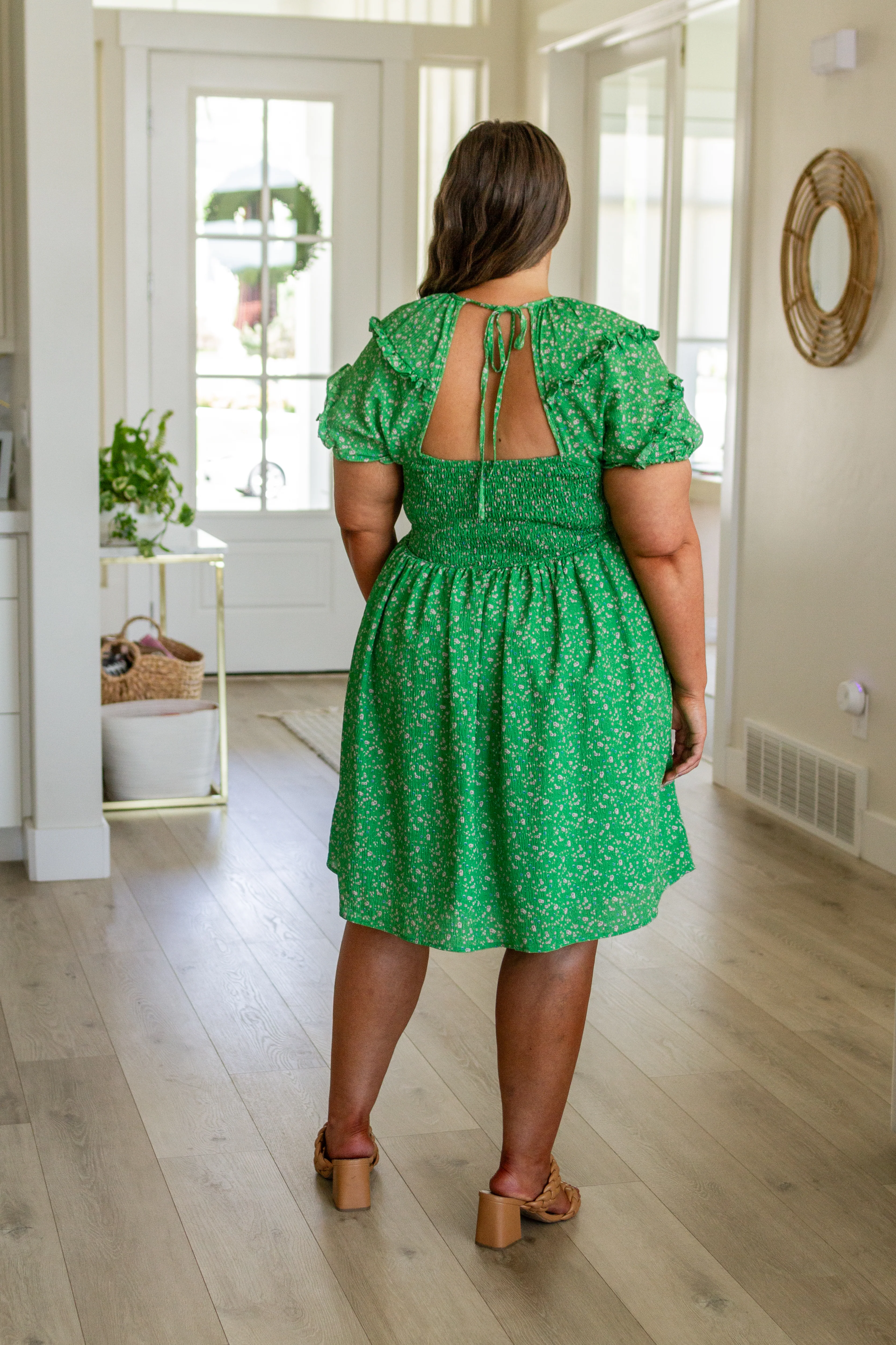 Garden Goddess V-Neck Dress - 8/4/2023 - Image 7