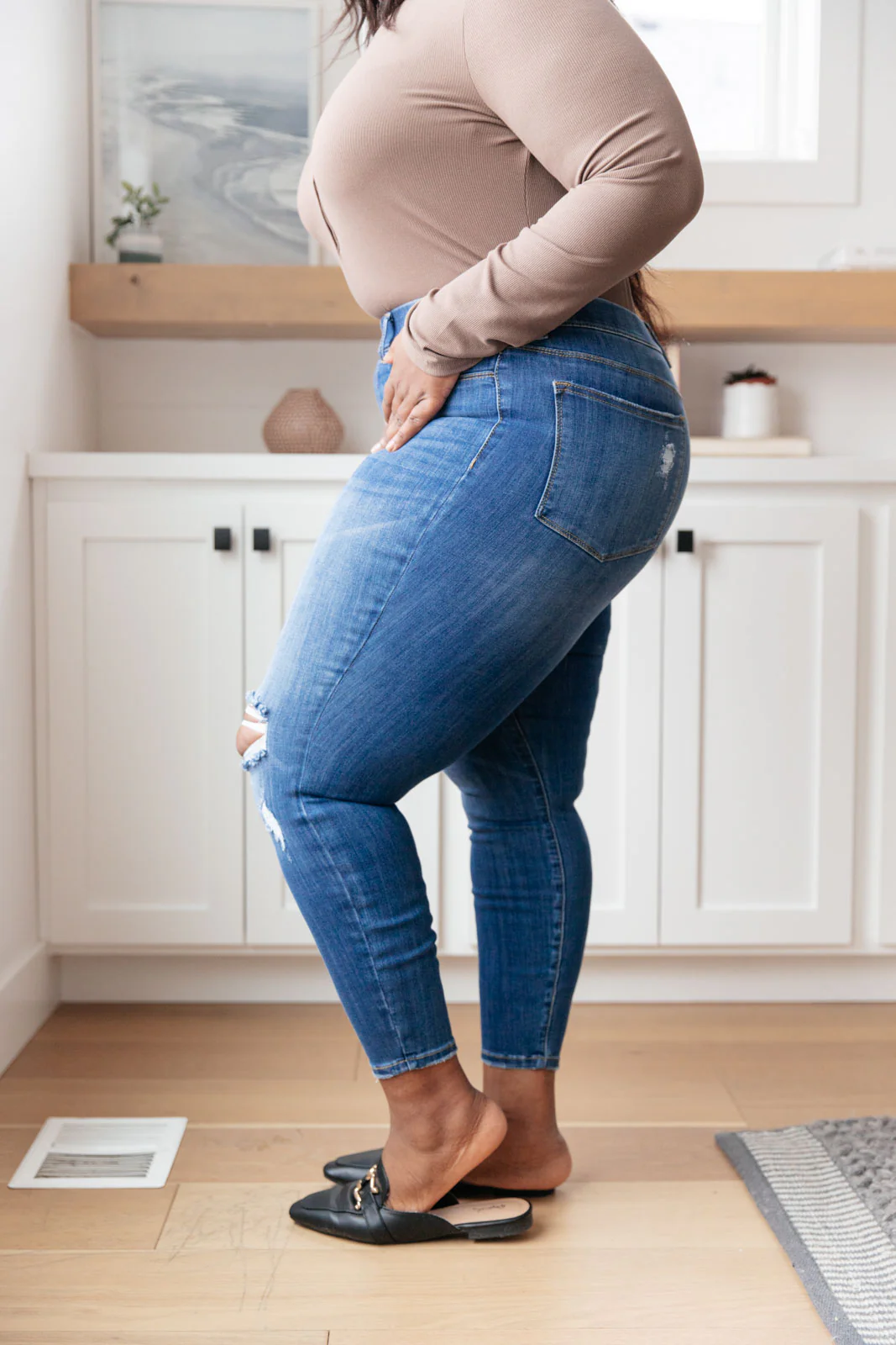 Get Together Mid-Rise Skinny Jegging - 2/3/2022 - Image 10