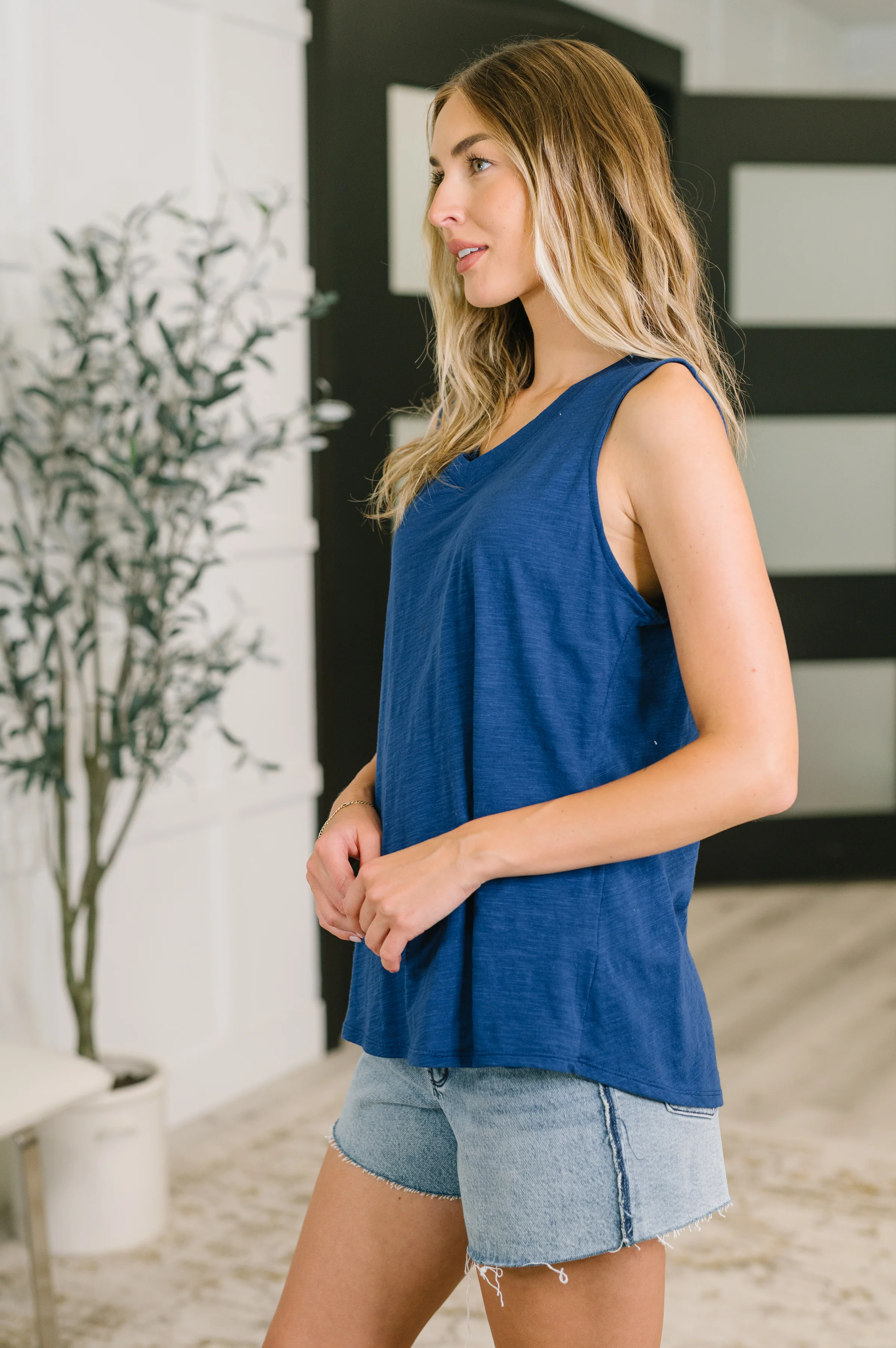 Getting Good V-Neck Tank in Navy - 6/26/2026 NEW - Image 4