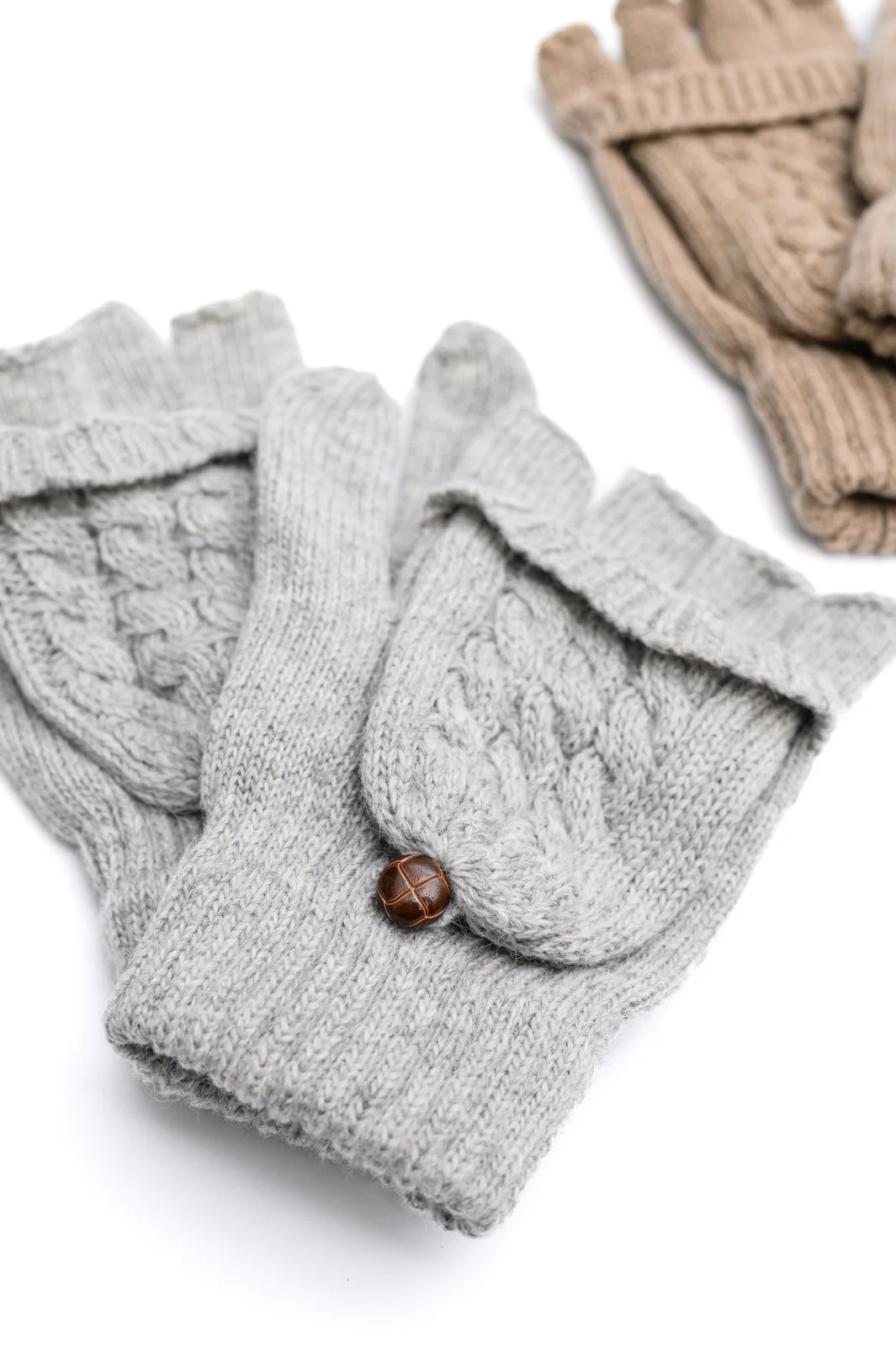 Glove and Go Flip Top Gloves set of 2 - 12/9/2024 - Image 6