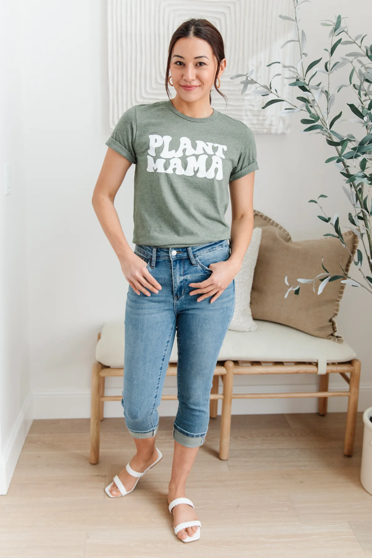 Green Thumb Graphic Tee - 4/26/2022 - Image 11