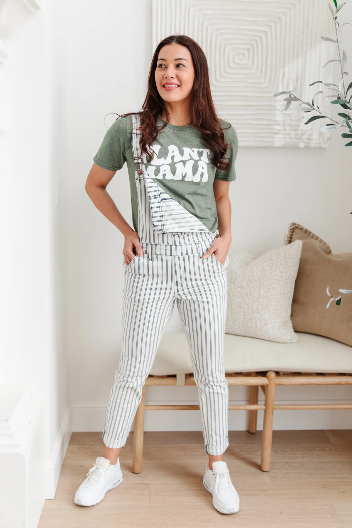 Green Thumb Graphic Tee - 4/26/2022 - Image 19