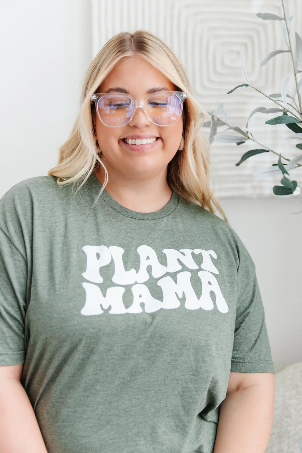 Green Thumb Graphic Tee - 4/26/2022 - Image 7