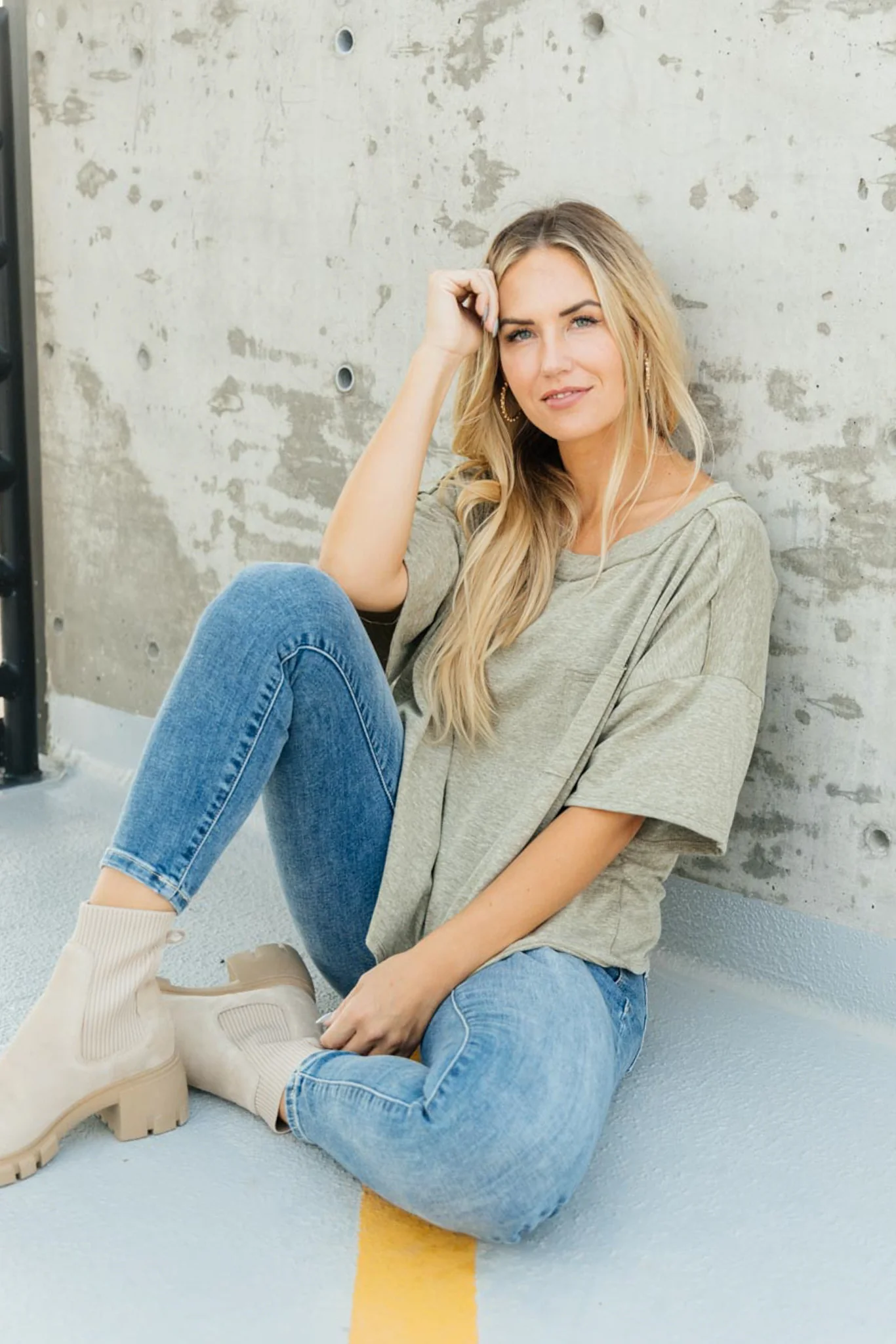 Hannah Tee in Faded Olive - 9/23/2021