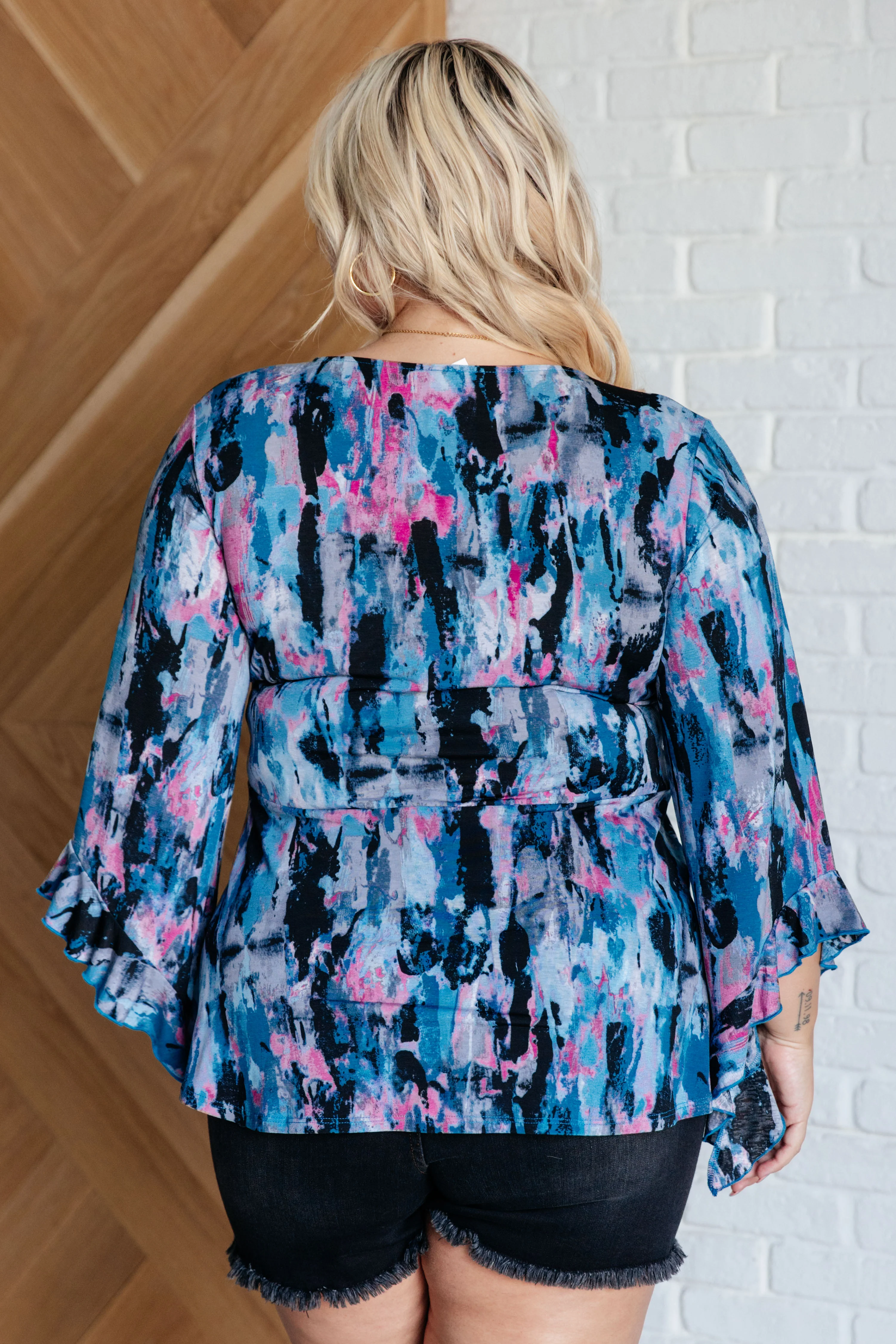 Have it All Angel Sleeve Top in Abstract Magenta - 8/23/2024 - Image 6