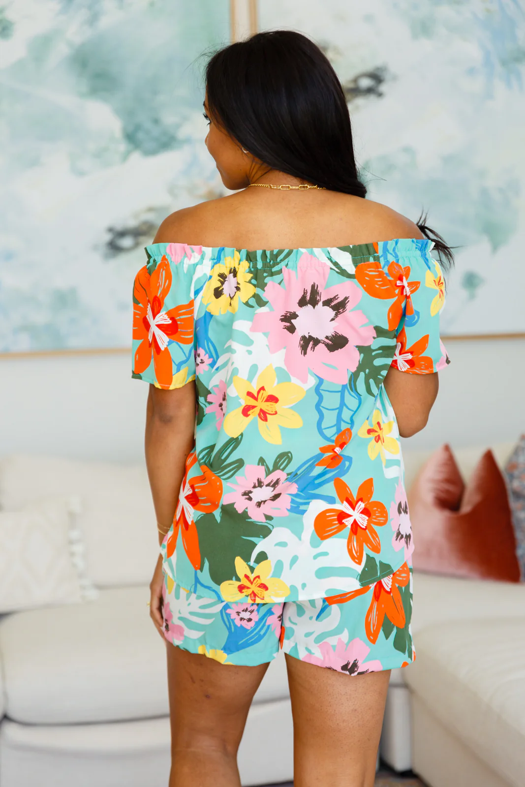 Hawaii's Finest Floral Top - 6/2/2023 - Image 3