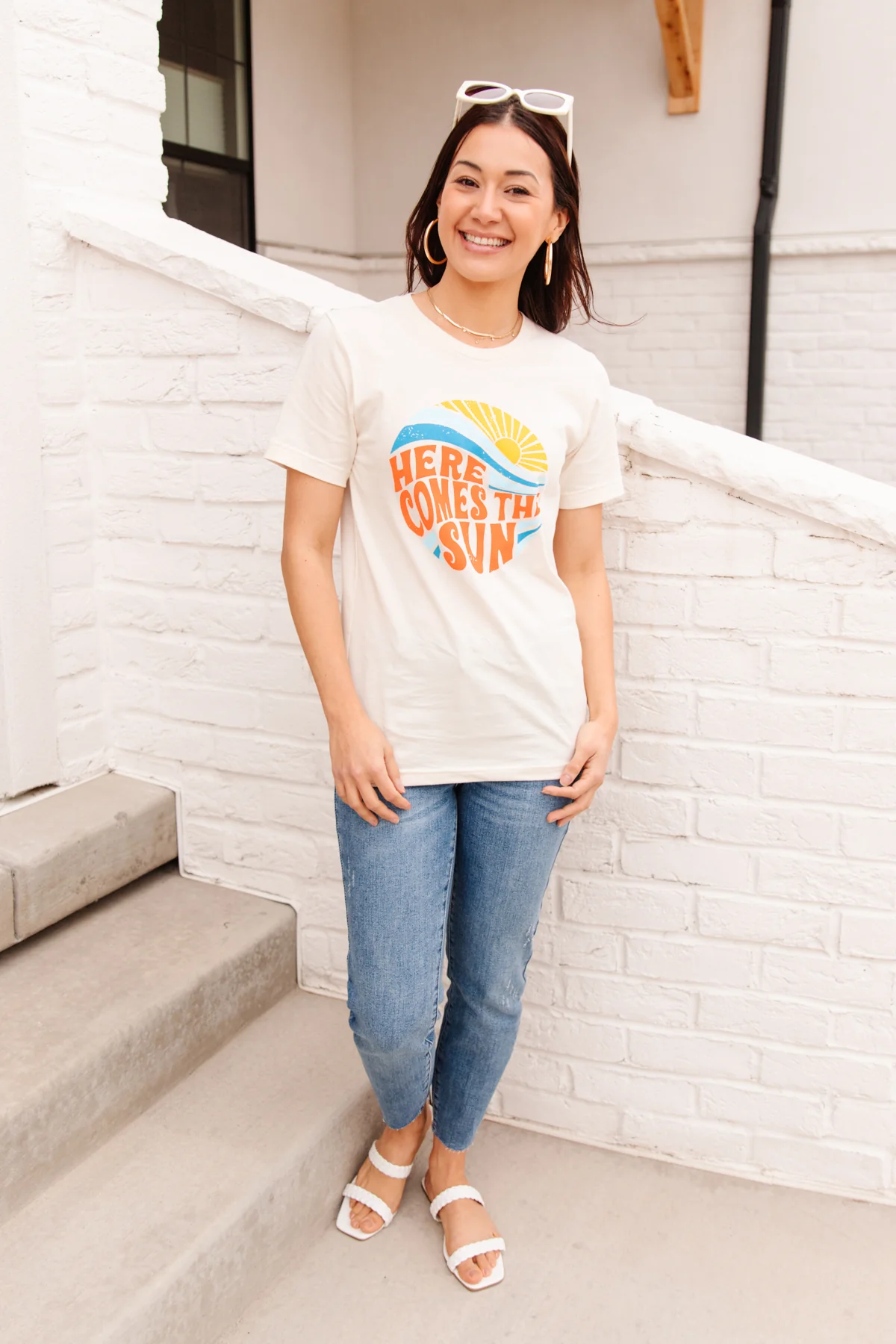Here Comes the Sun Graphic Tee - 4/26/2022 - Image 7