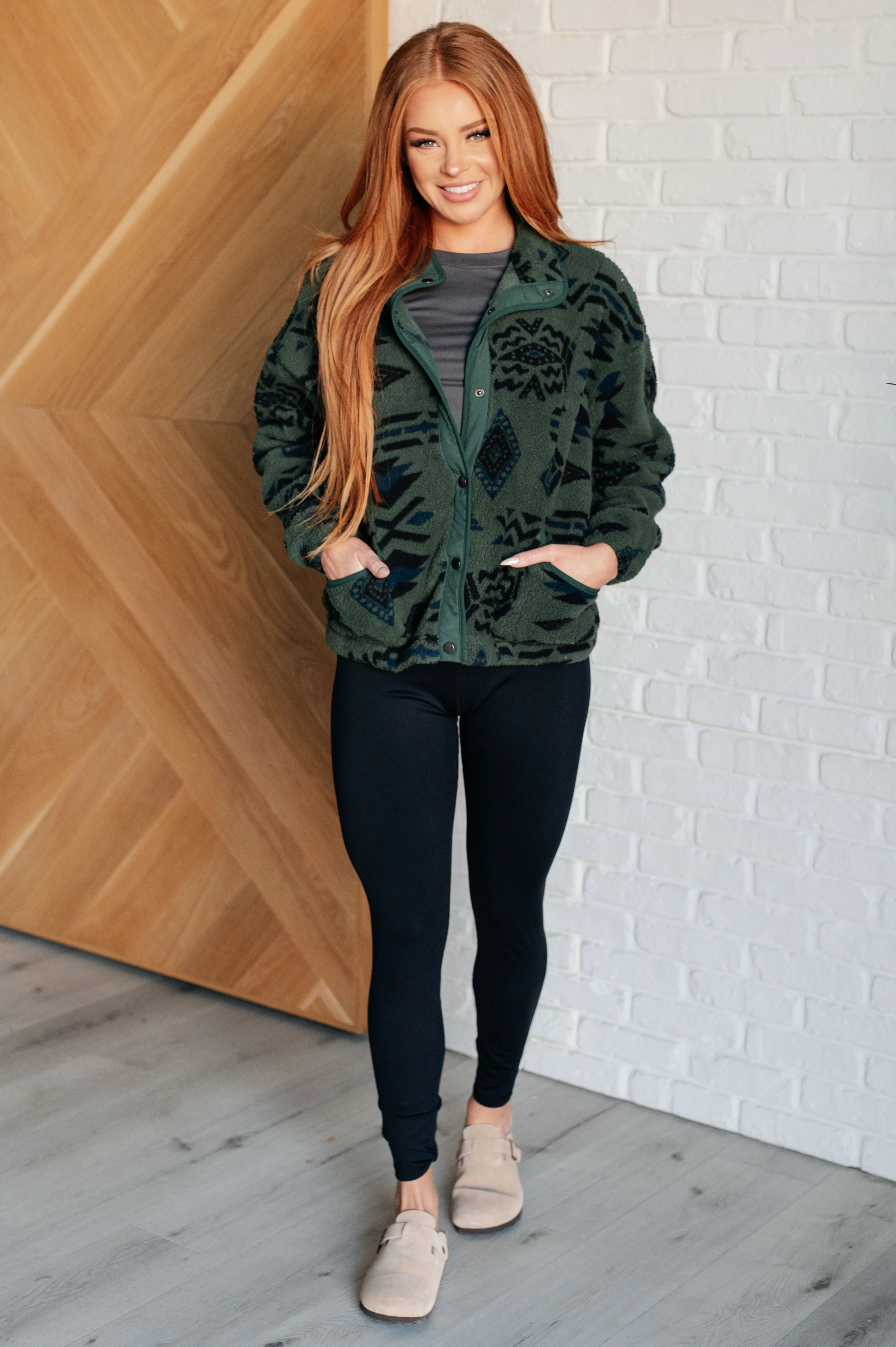 High Perspective Geometric Fleece Jacket - 11/6/2025 - Image 4