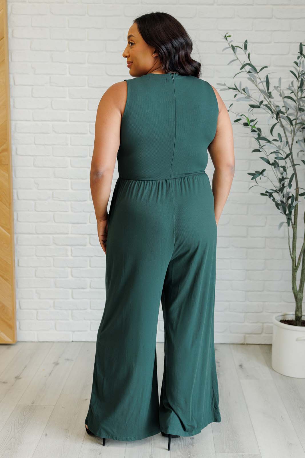 Hilary Wide Leg Jumpsuit in Green - 11/19/2024 - Image 6