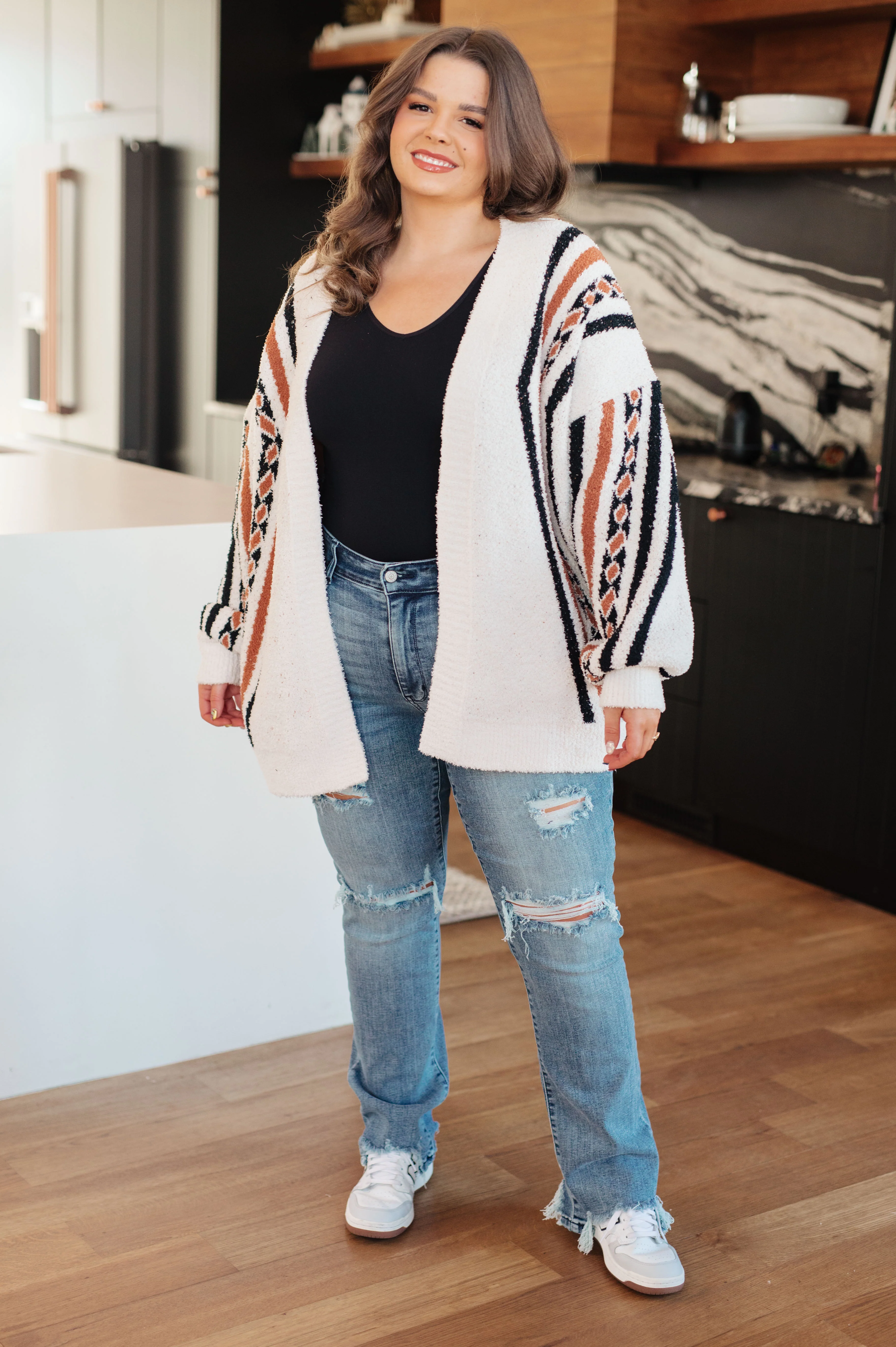 Holding On Aztec Print Cardigan - 11/10/2025 - Image 3