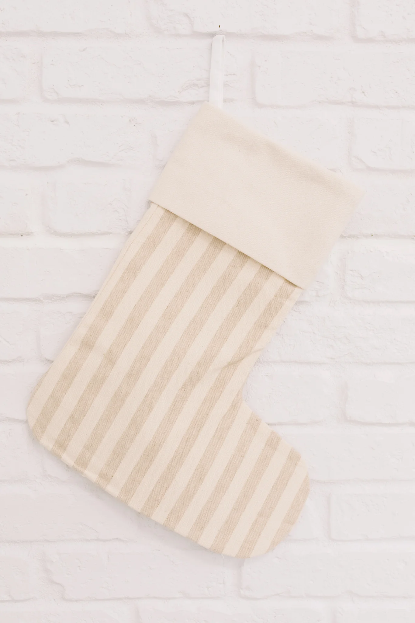 Holiday Chic Stocking - 11/11/2021 - Image 11