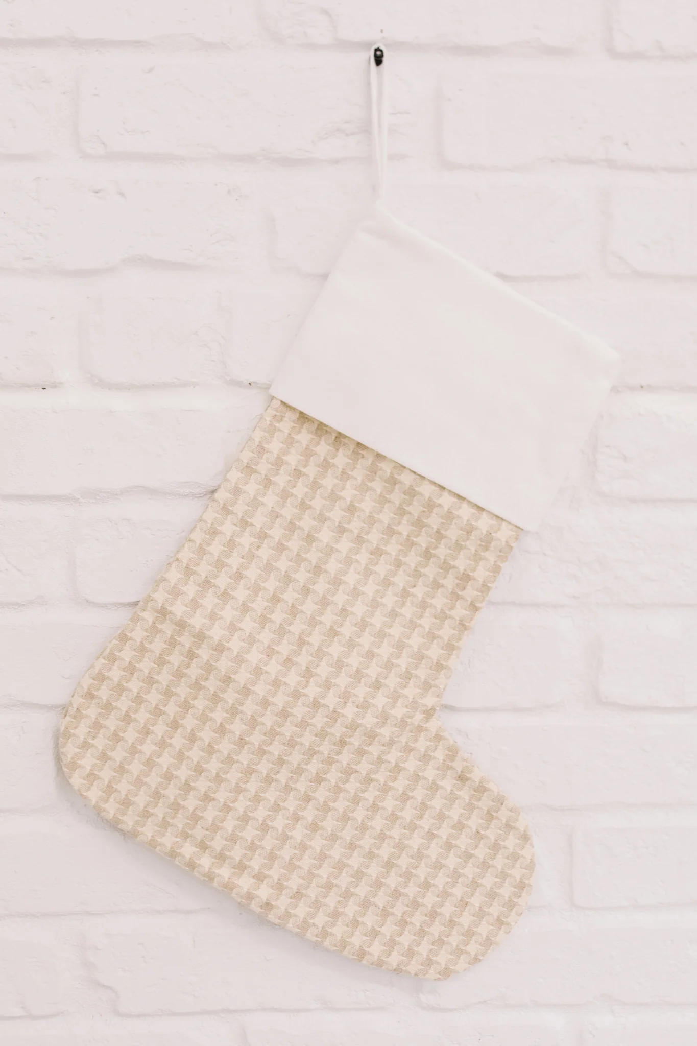 Holiday Chic Stocking - 11/11/2021 - Image 13