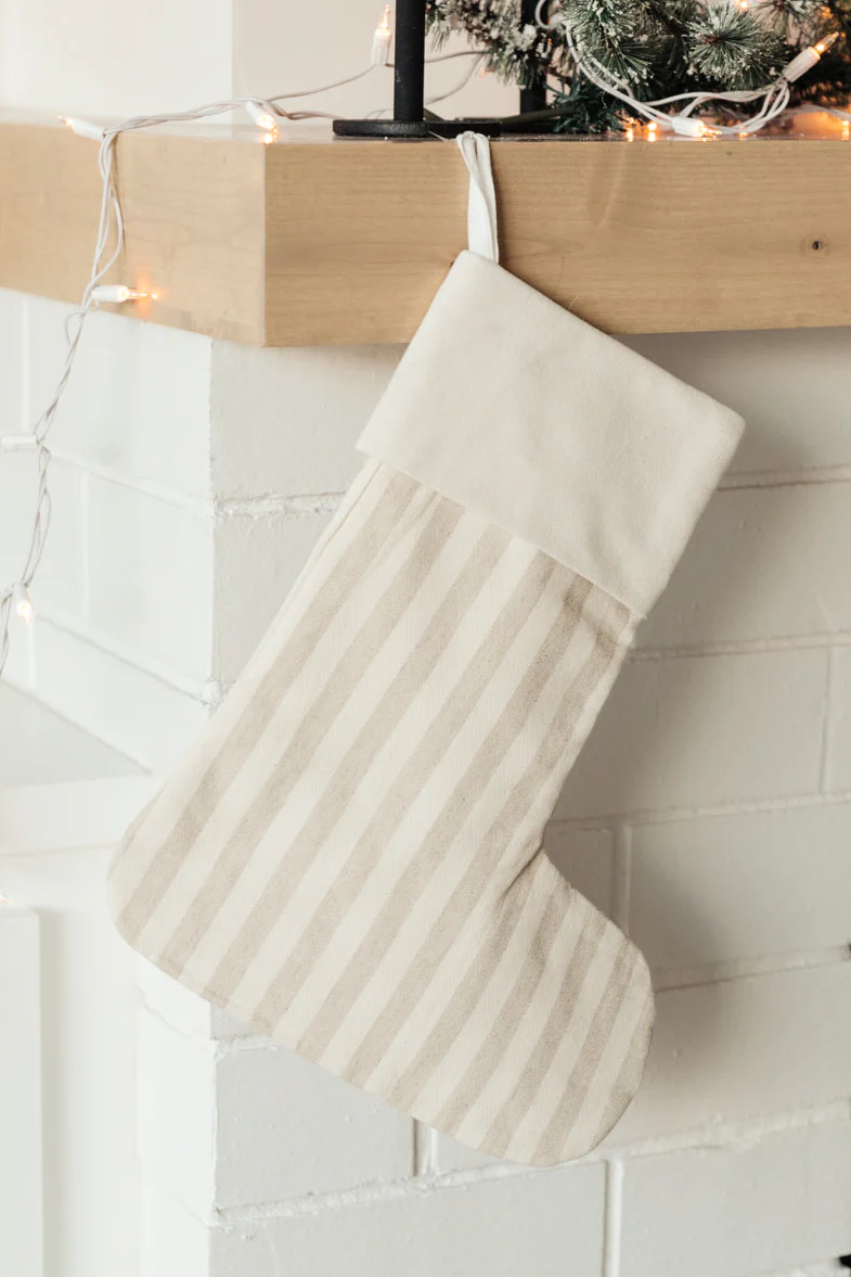 Holiday Chic Stocking - 11/11/2021 - Image 7