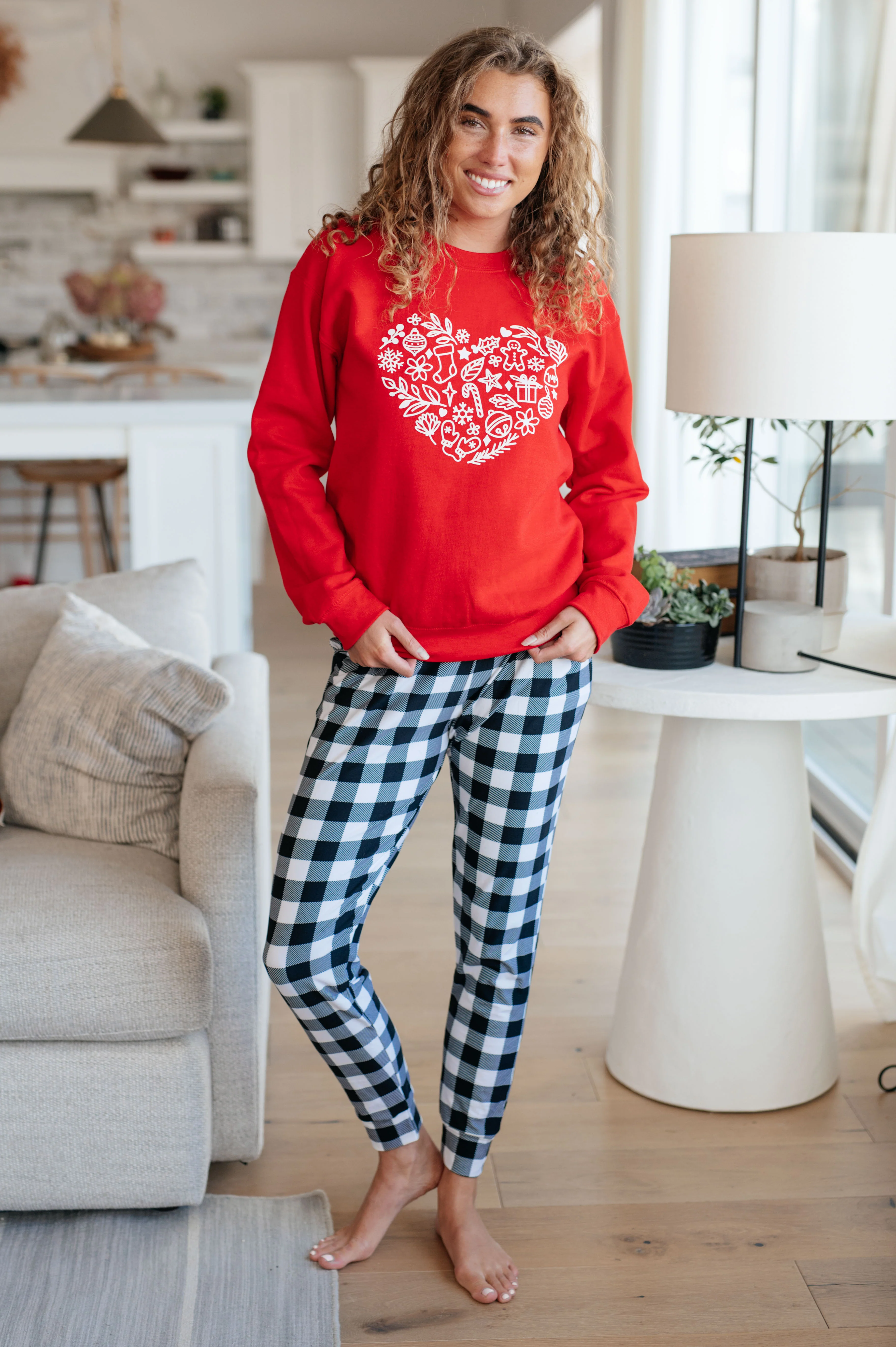 Holiday Heart Sweatshirt - 11/16/2023 - Image 3