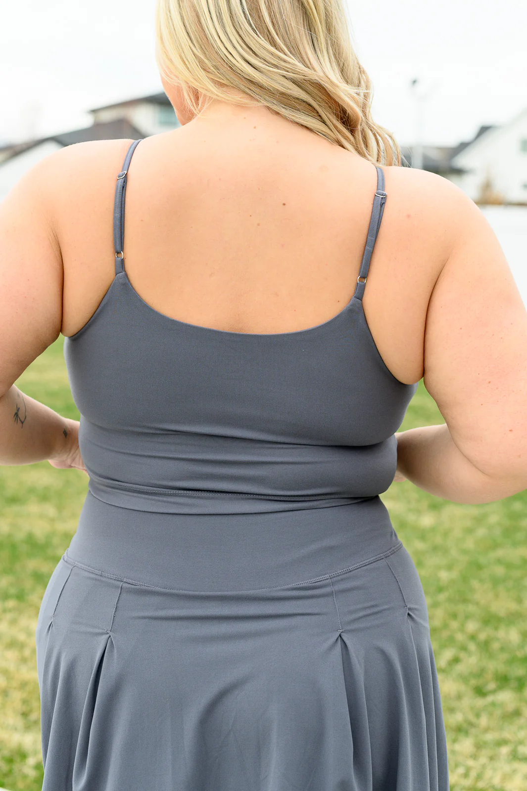 Hot Yoga Tank in Titanium - 4/16/2024 - Image 6