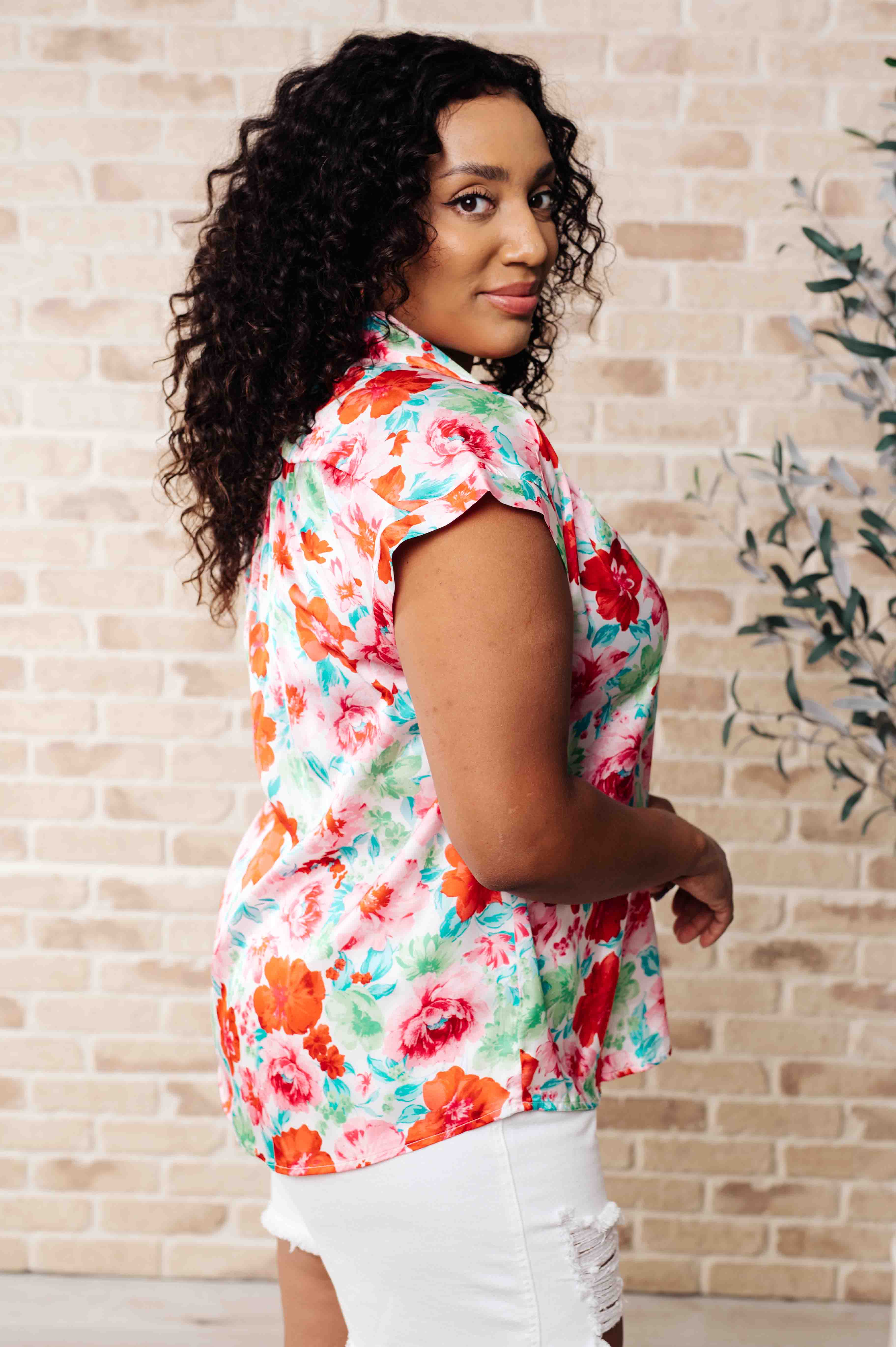 I Melt With You Collared Blouse - 6/27/2024 - Image 7