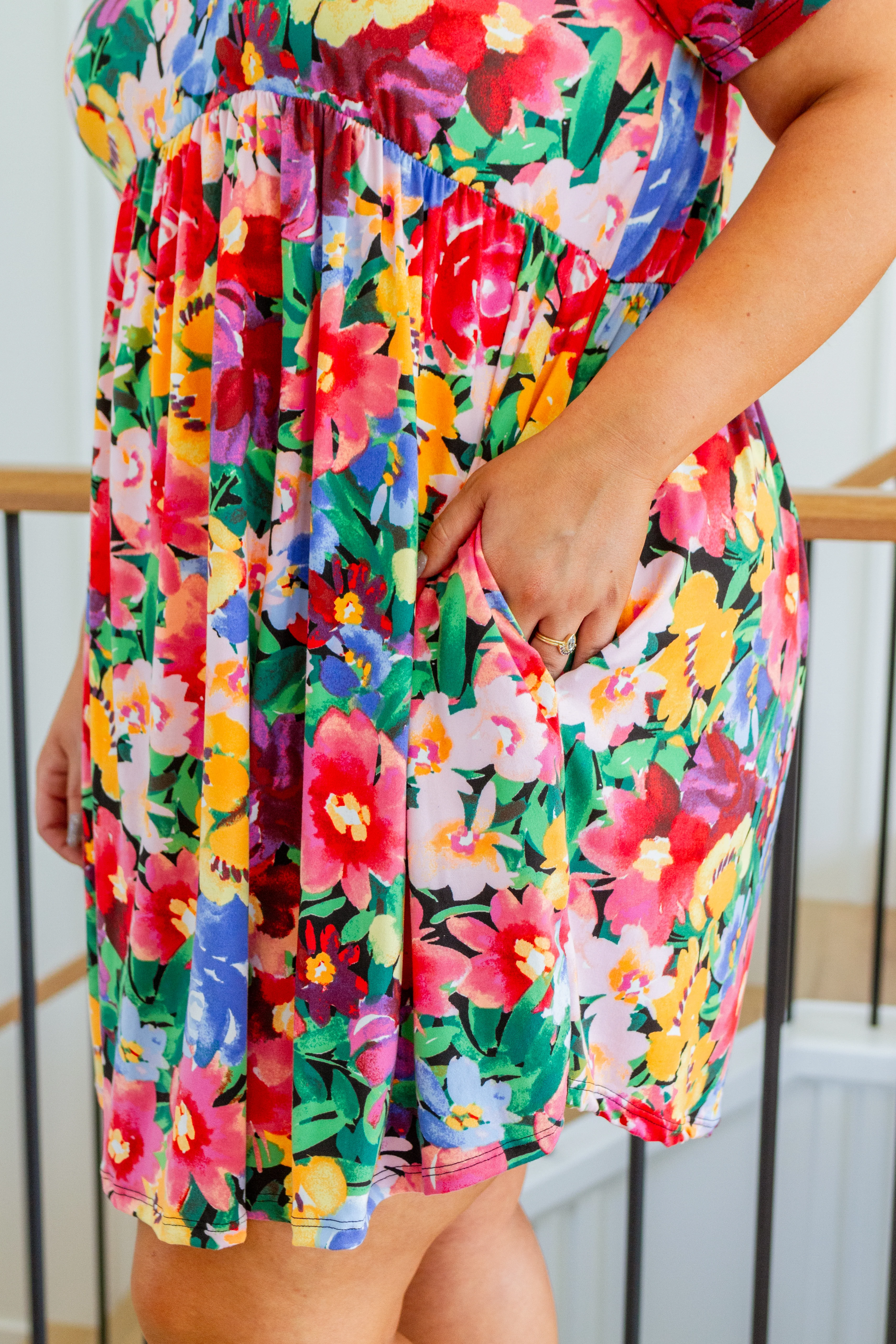In The Garden Floral Dress - 8/17/2023 - Image 7