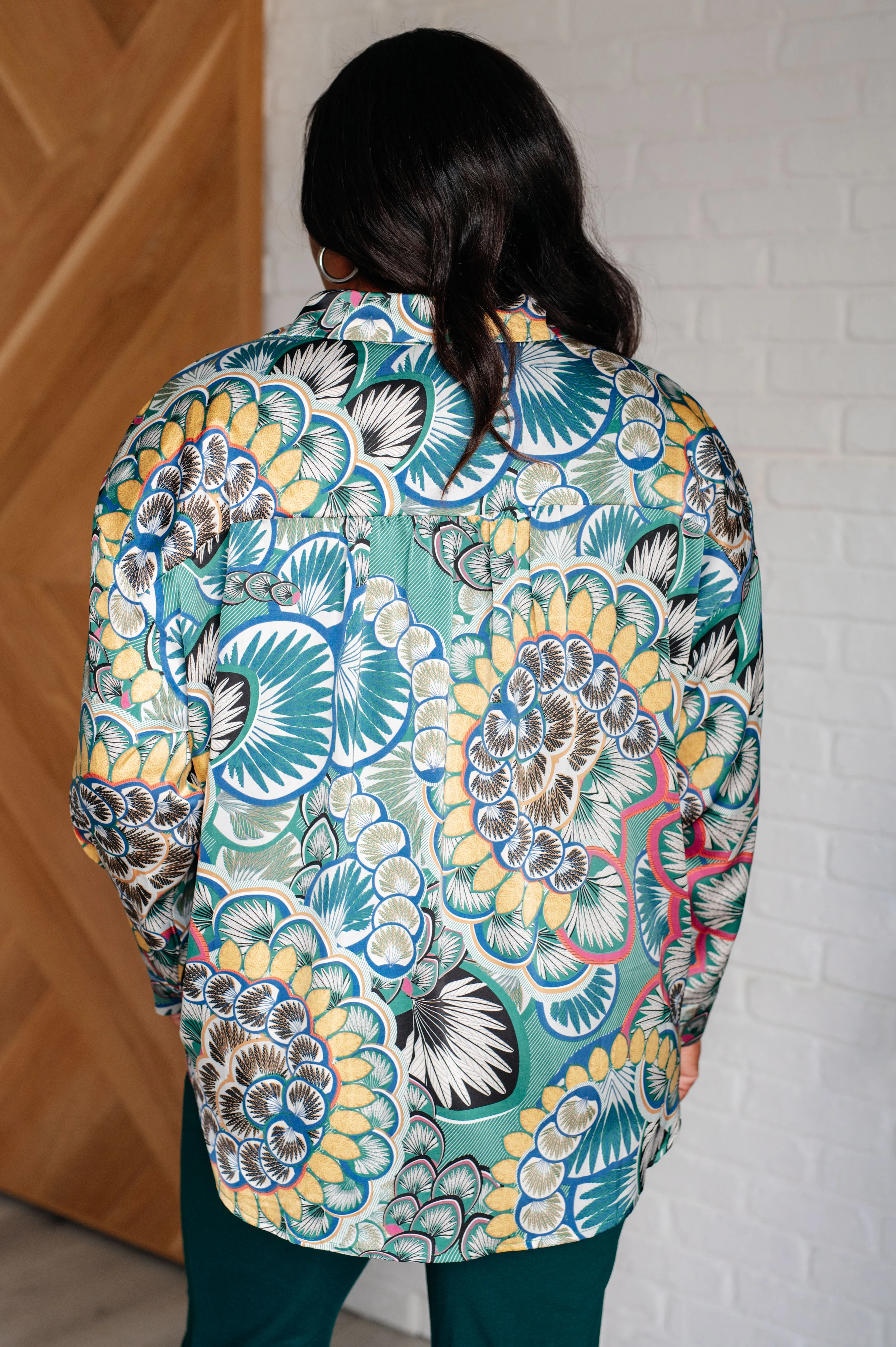 In the Willows Button Up Blouse in Teal Paisley - 12/22/2025 - Image 4