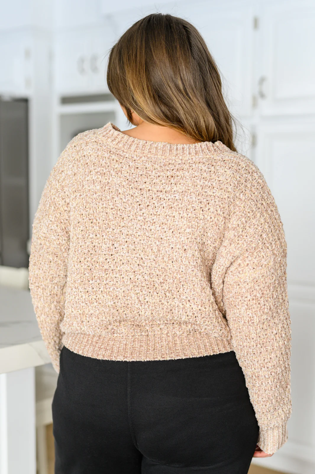 Irish Coffee Knitted Crop V Neck Sweater - 12/27/2022 - Image 4