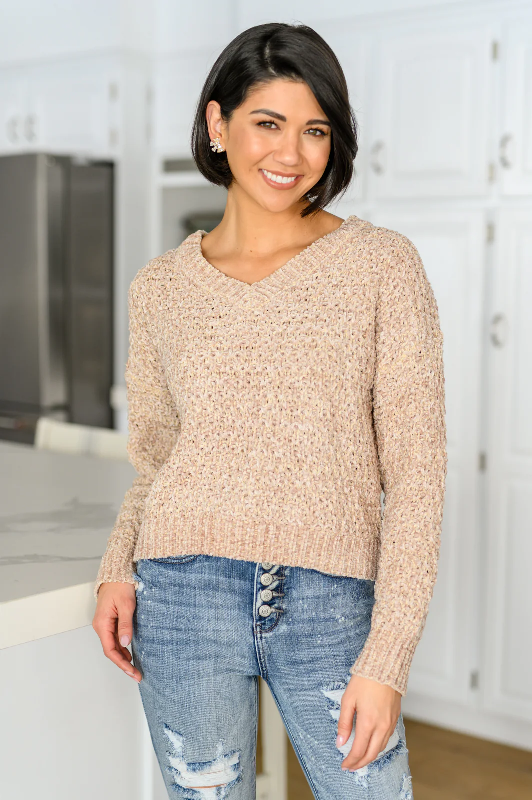 Irish Coffee Knitted Crop V Neck Sweater - 12/27/2022 - Image 7