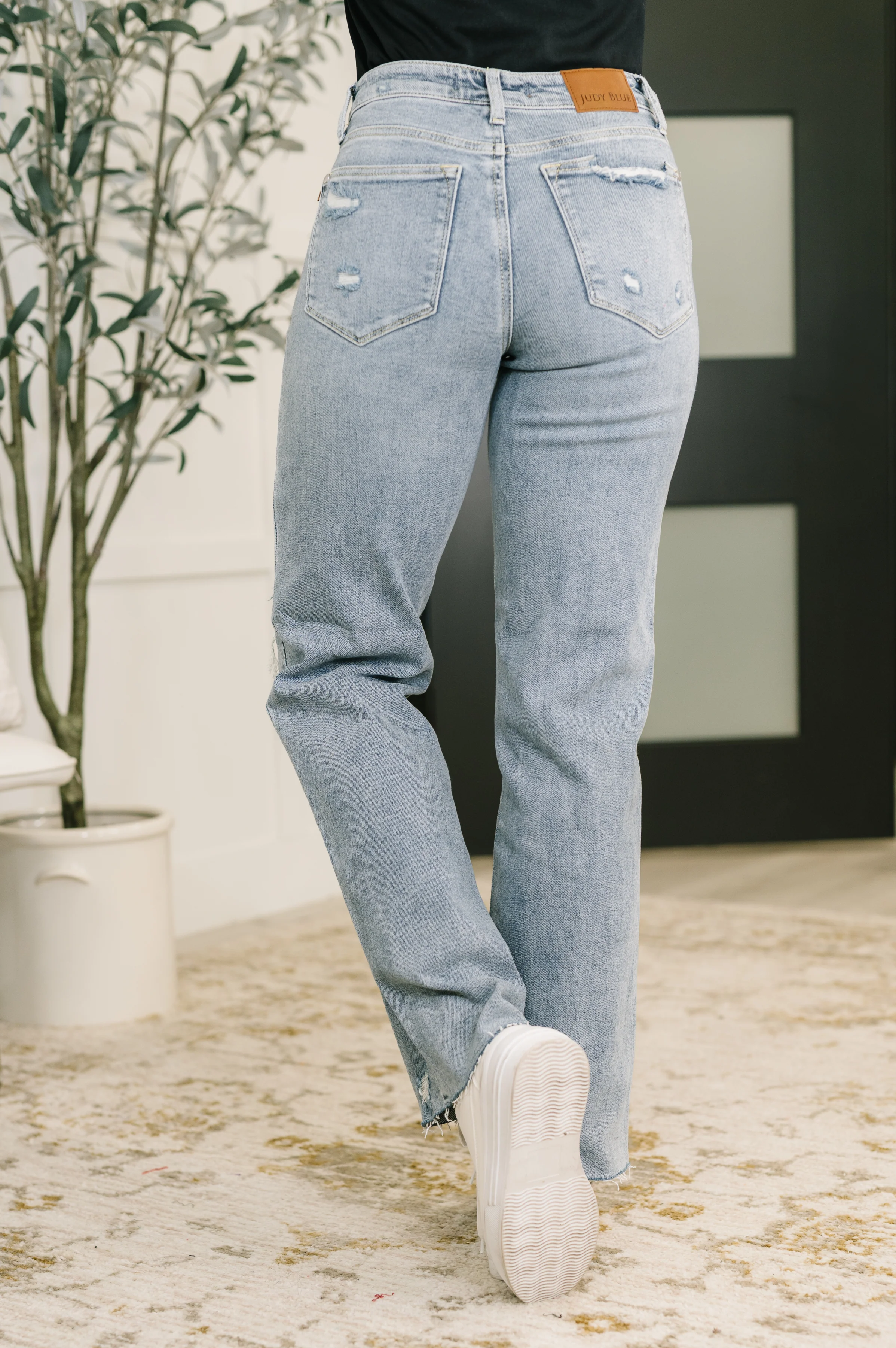 Jade Mid Rise 90's Straight - 11/12/2025 NEW - Image 7