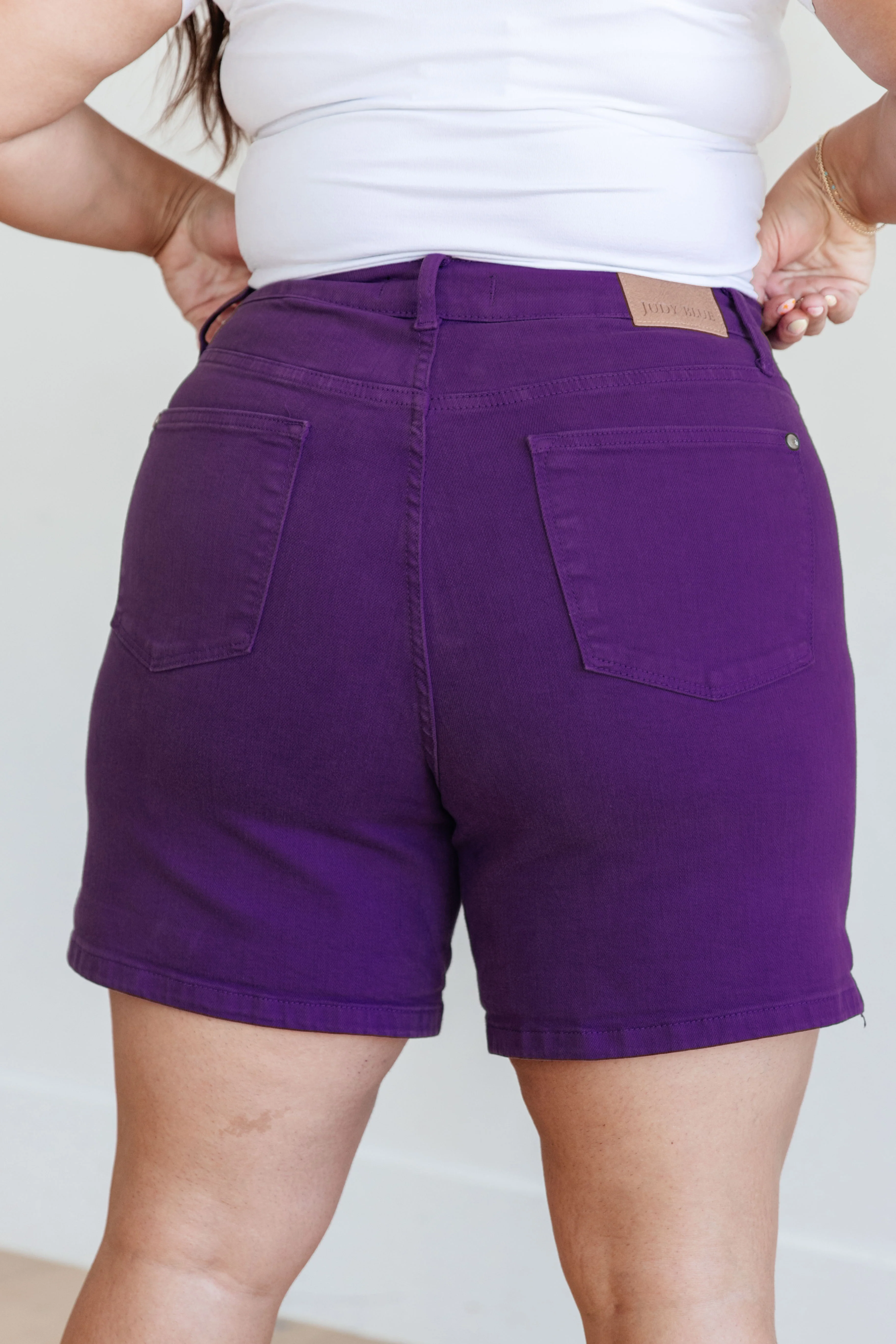 Jenna High Rise Control Top Cuffed Shorts in Purple - 2/21/2024 - Image 7