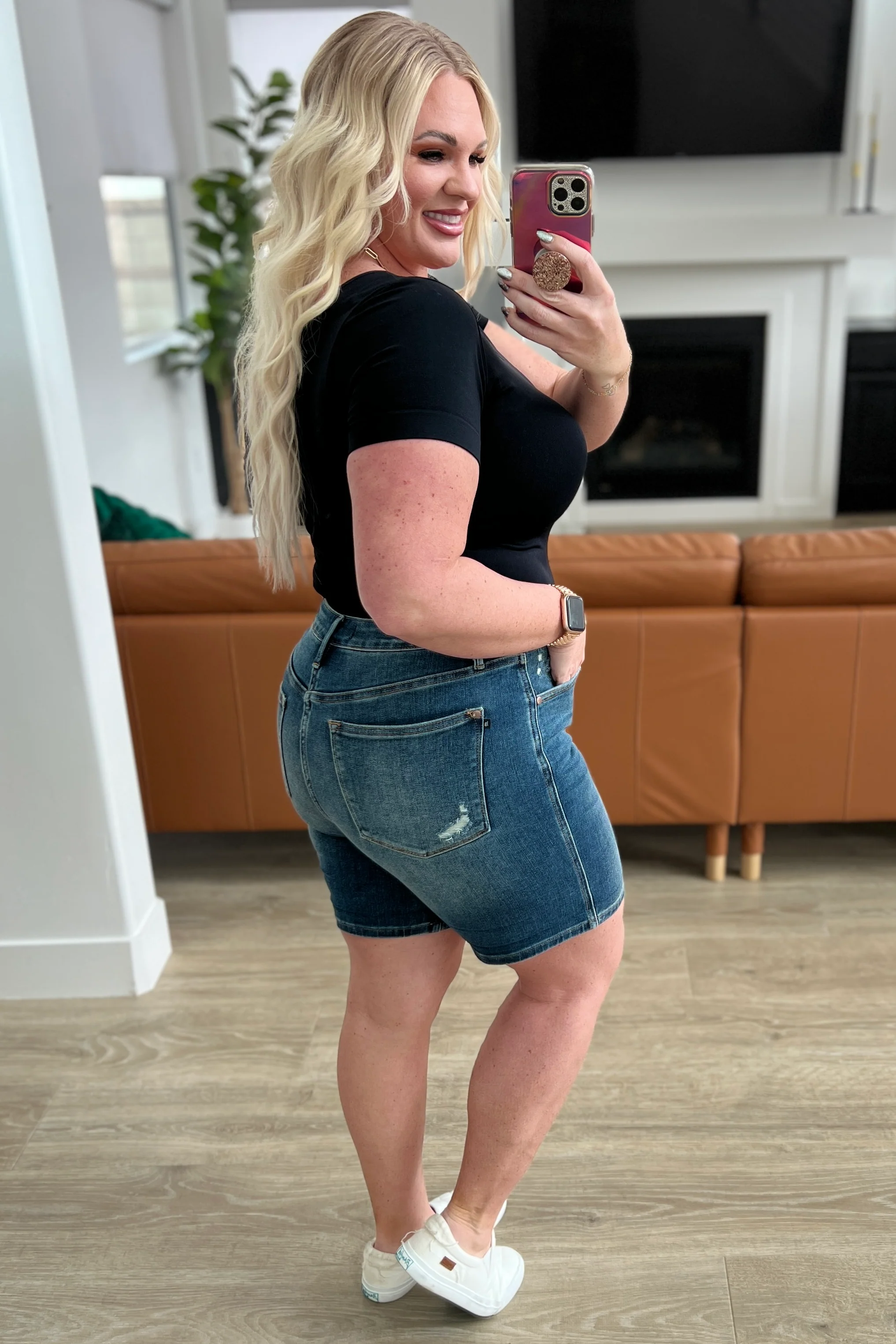 Jessica High Rise Control Top Vintage Wash Cuffed Shorts - 1/17/2024 - Image 17