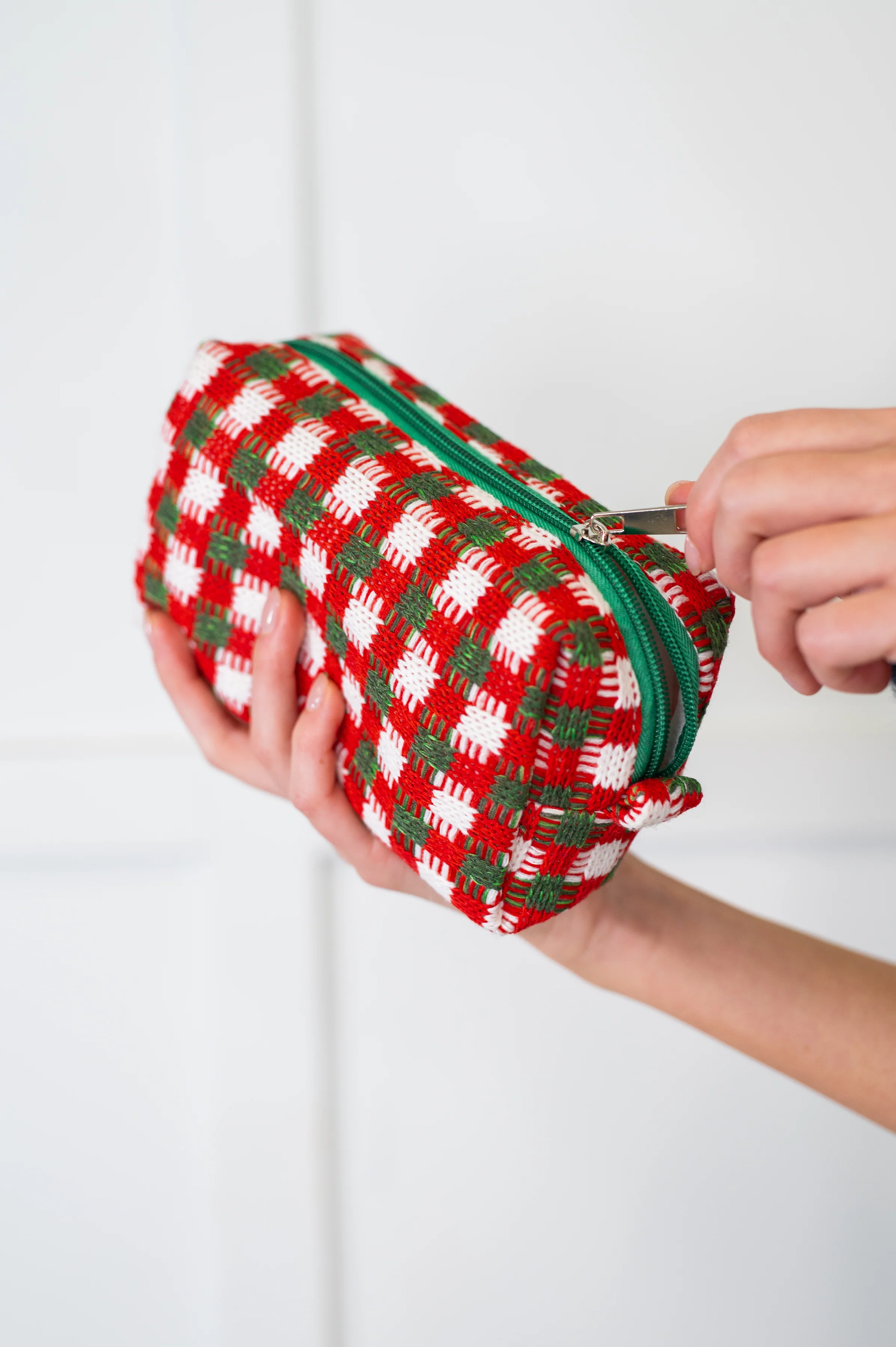 Jolly Holiday Textured Woven Zip Bag - 11/14/2025 - Image 3