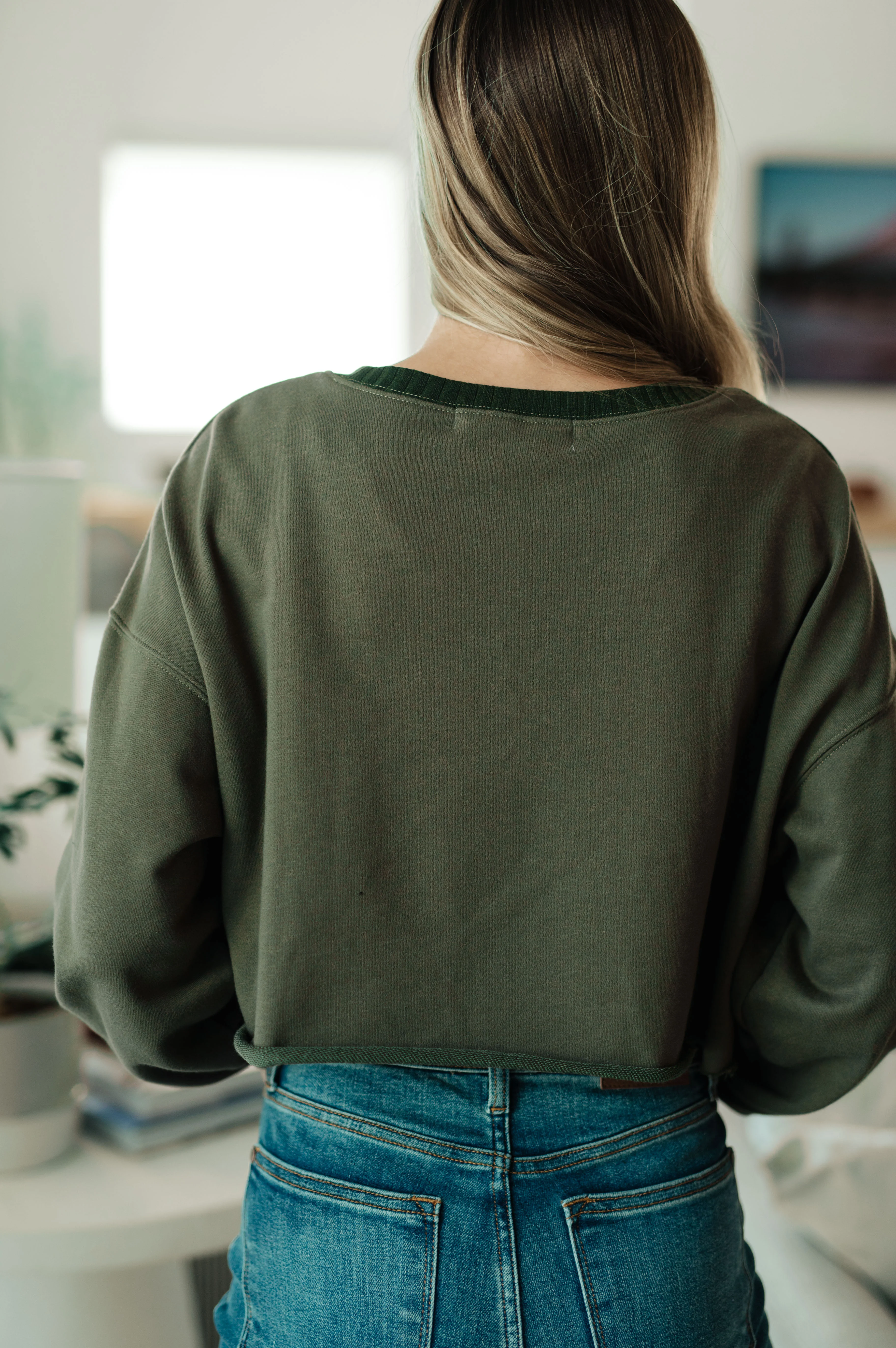 Just a Casual Crop Pullover - 11/6/2025 - Image 8