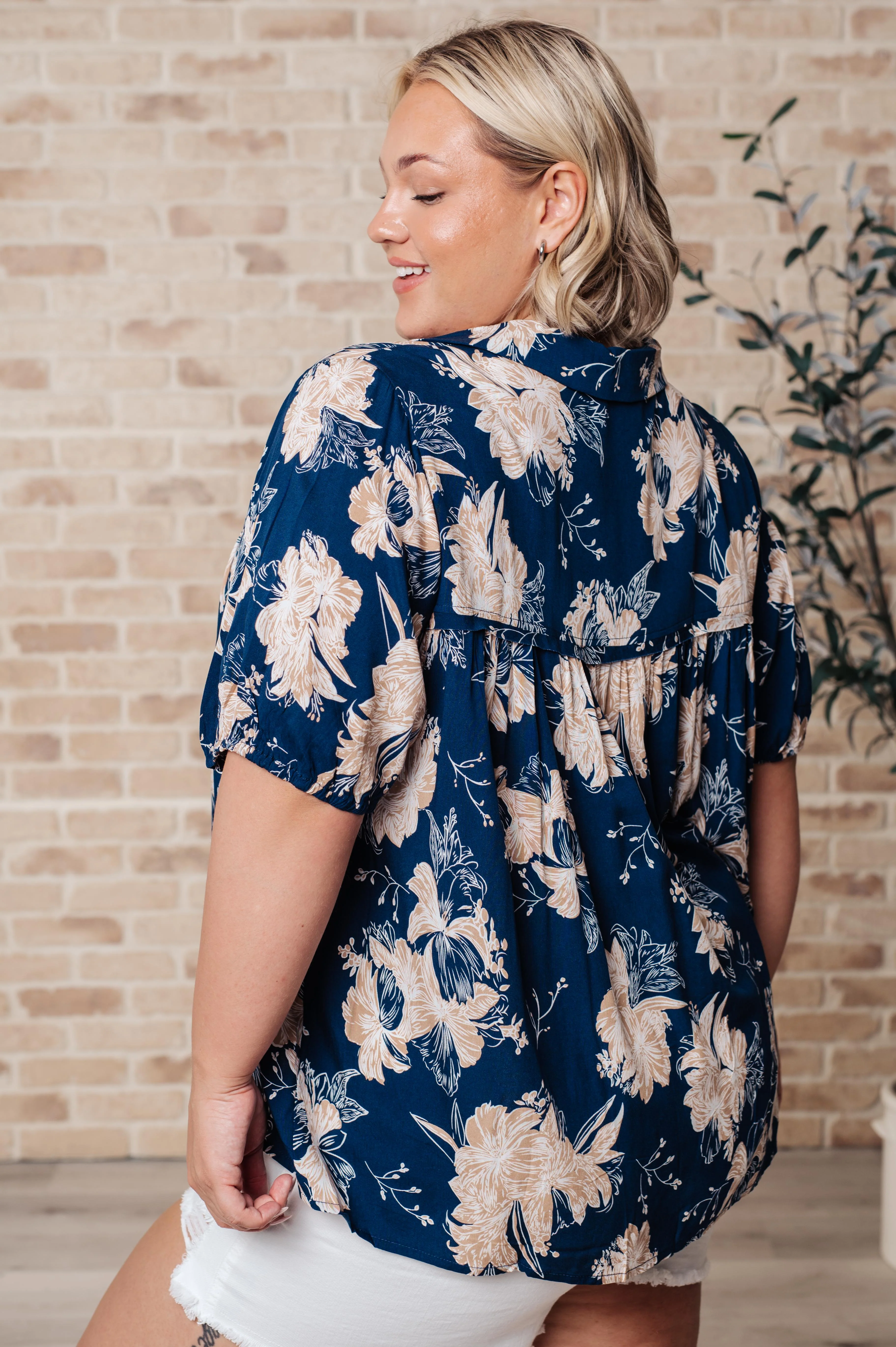 Just Coasting Floral Blouse - 6/18/2024 - Image 8