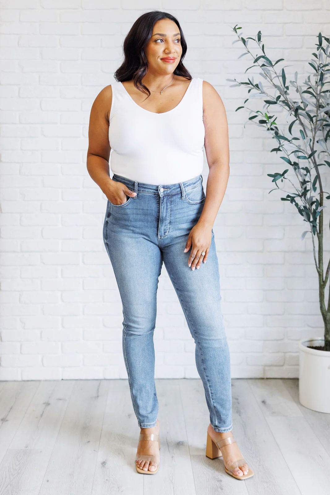 Justine High Rise Control Top Contrast Wash Skinny Jeans - 11/20/2024 - Image 3
