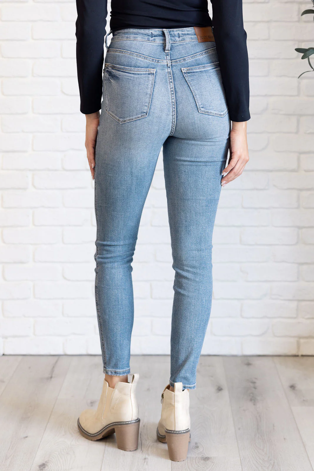 Justine High Rise Control Top Contrast Wash Skinny Jeans - 11/20/2024 - Image 7