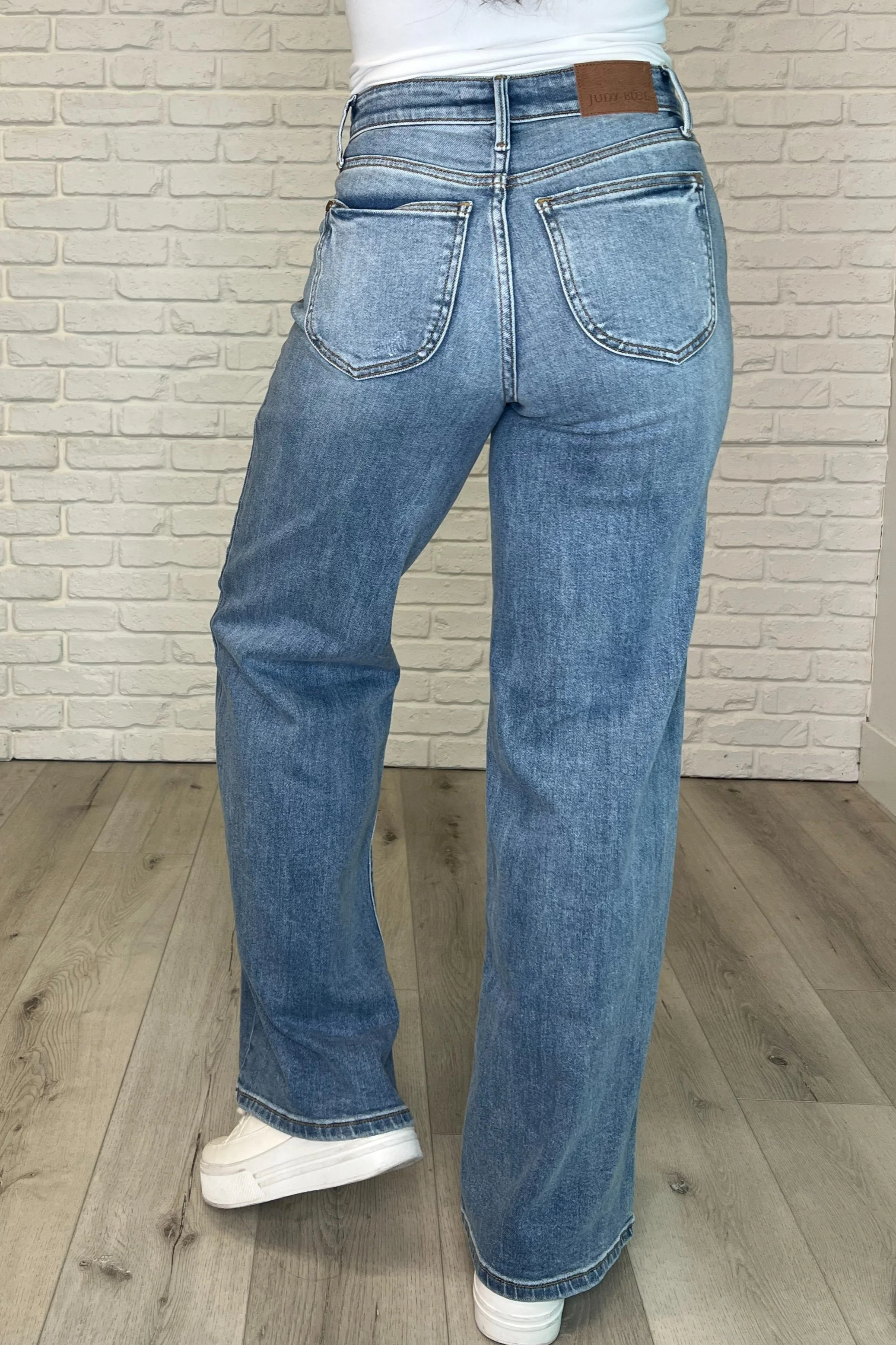 Karis High Rise Vintage Wash Retro Wide Leg - 2/19/2025 - Image 4