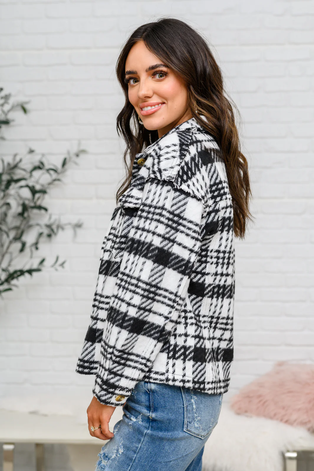 Kate Plaid Jacket in Black & White - 1/10/23 - Image 18
