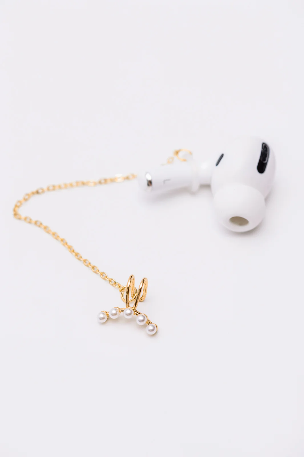 Keep it Close Airpod Ear Cuffs - 9/18/2023 - Image 2