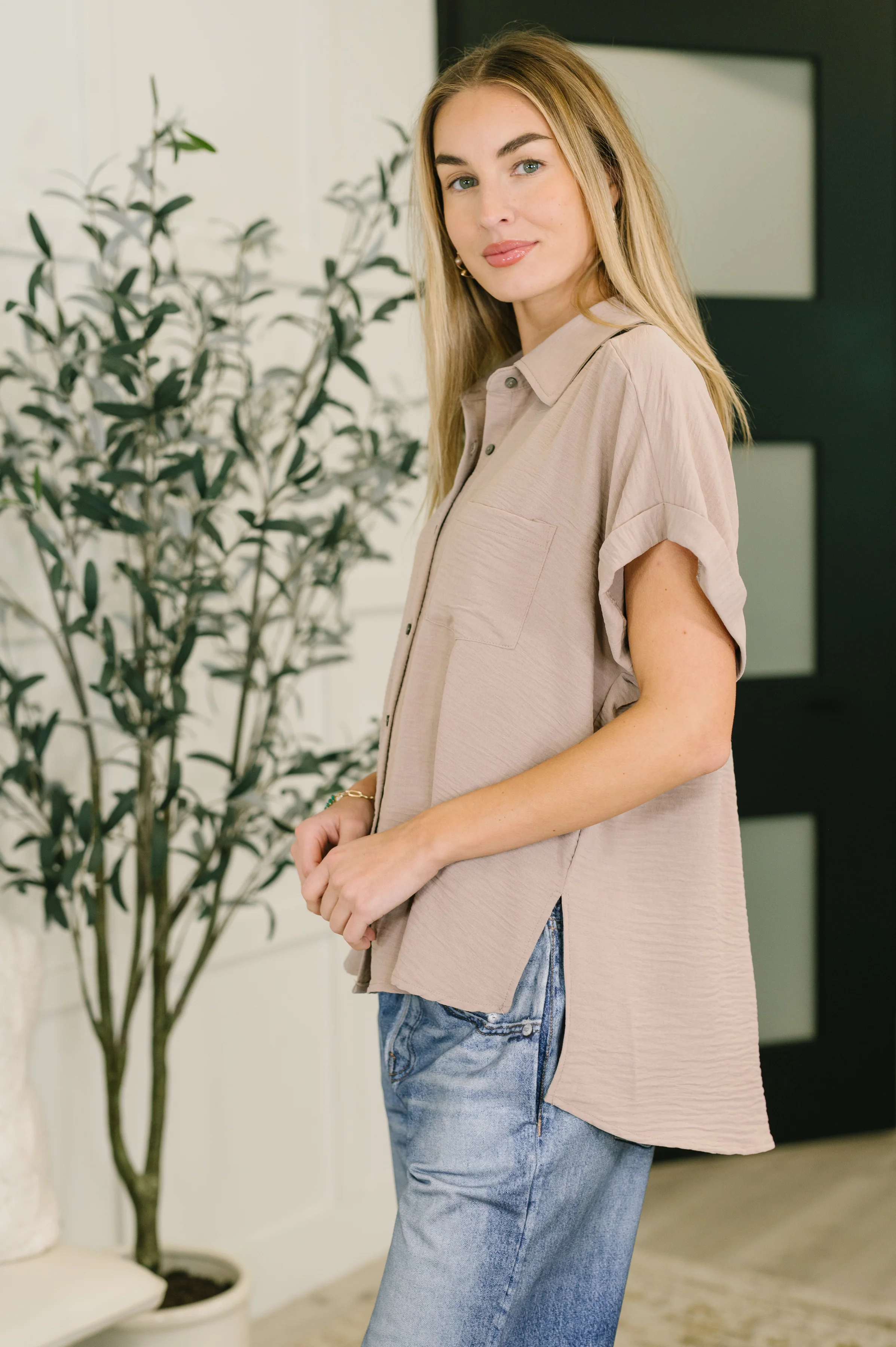 Keep Up Collared Button Down in Ash Mocha - 7/6/2026 - Image 4