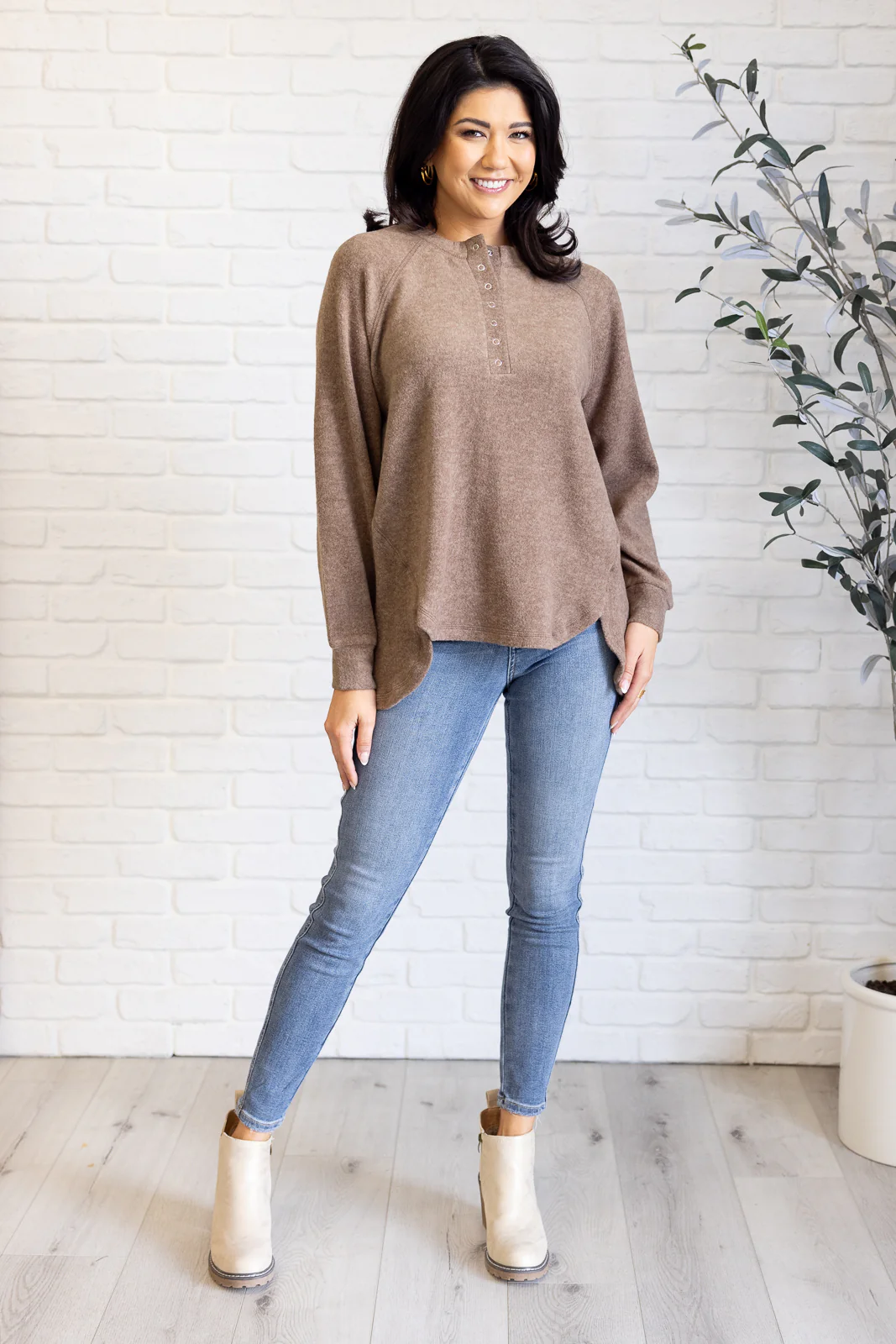 Keeping it Real Brushed Melange Hacci Long Sleeve Tee in Mocha - 11/20/2024 - Image 3