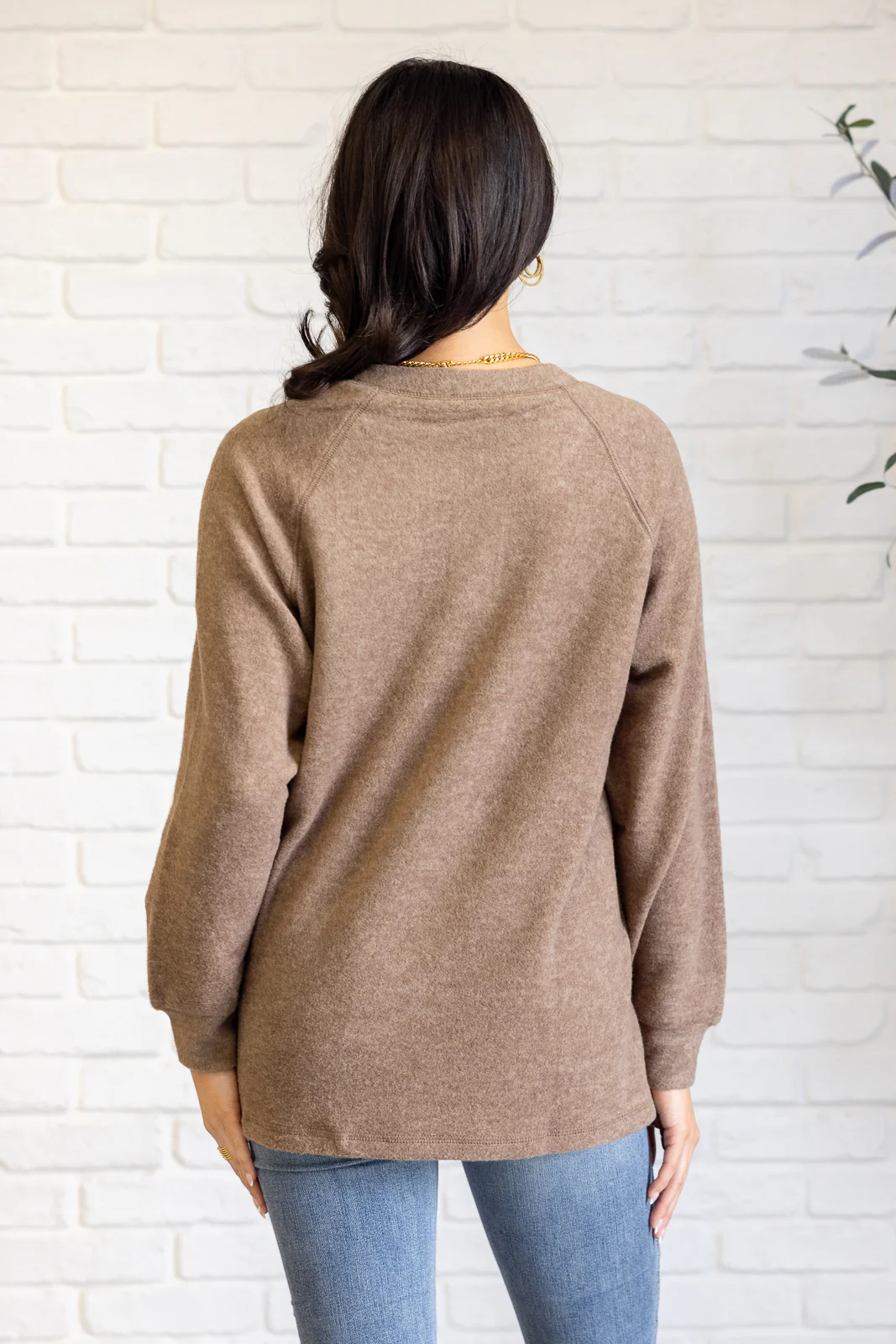 Keeping it Real Brushed Melange Hacci Long Sleeve Tee in Mocha - 11/20/2024 - Image 9