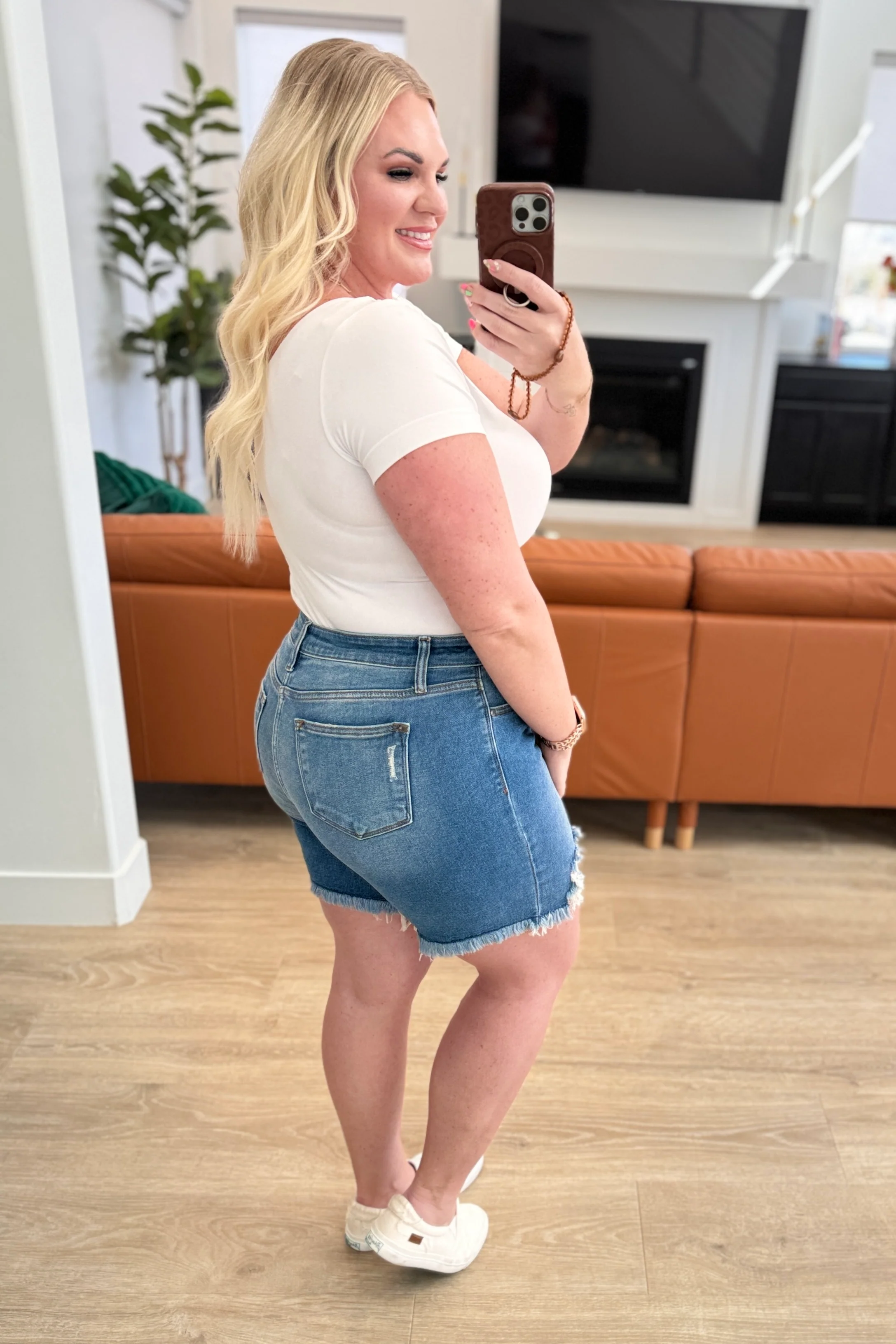 Kelsey Mid Rise Distressed Cutoff Shorts - 3/6/2024 - Image 14